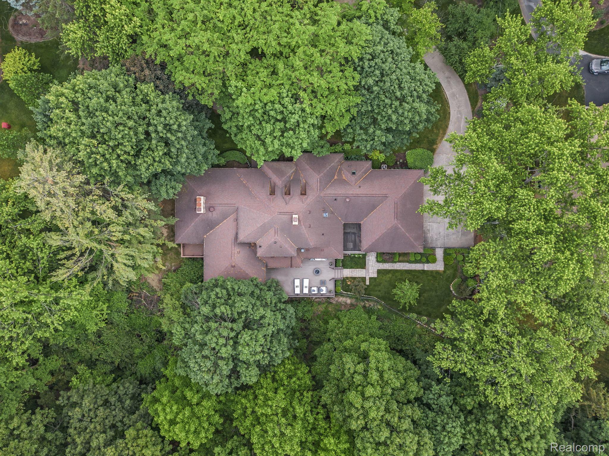 24596 RIVERWOOD Drive
