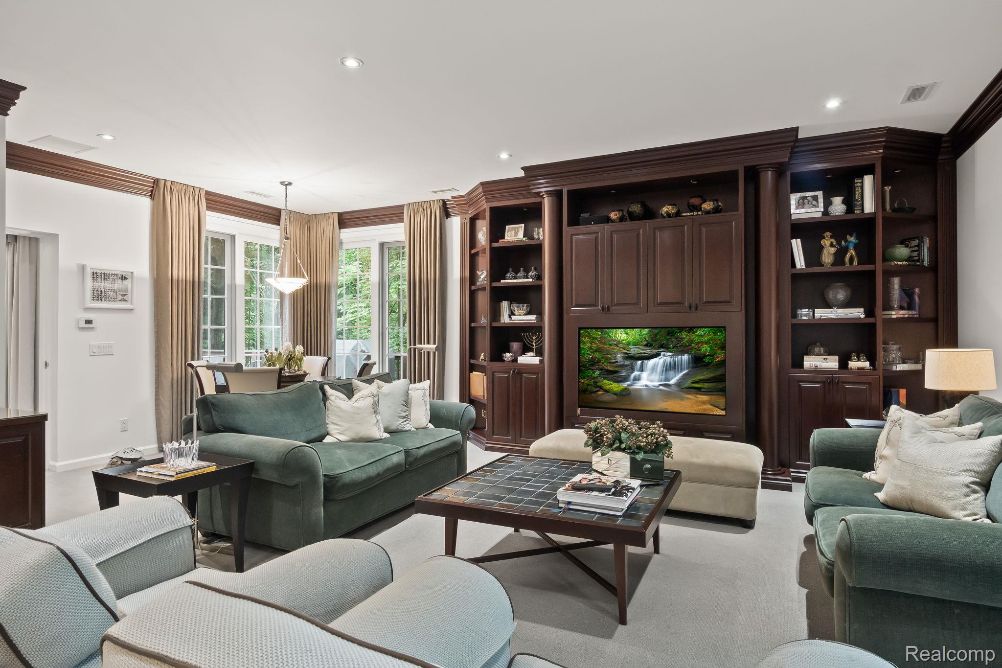 24596 RIVERWOOD Drive