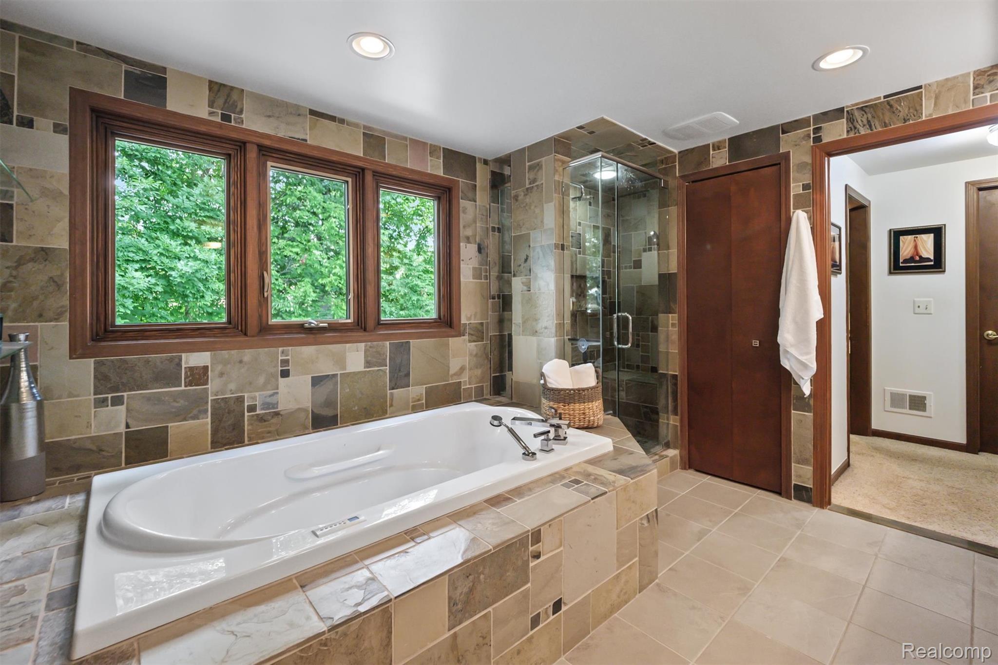 30460 Fox Club Court