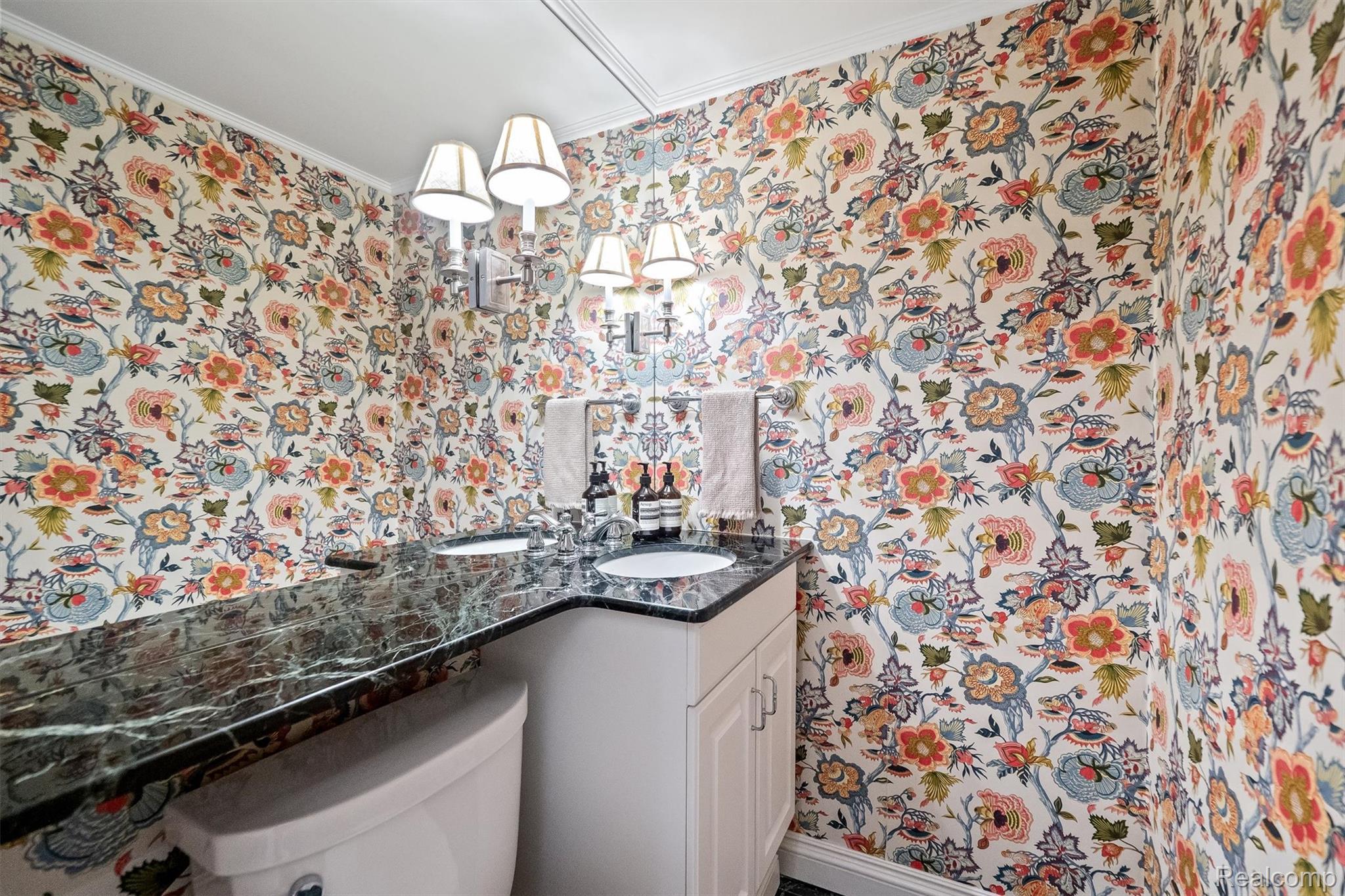 125 S Chewton Road