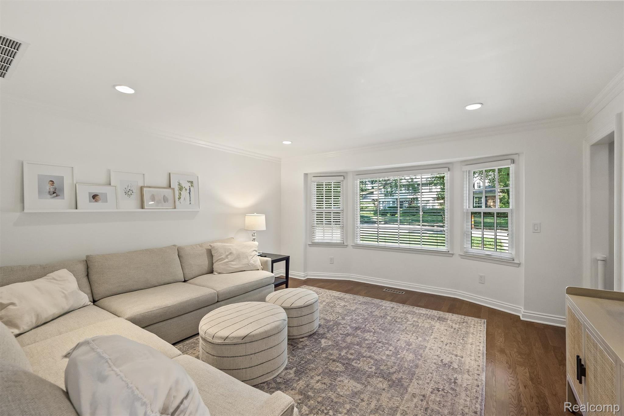 125 S Chewton Road