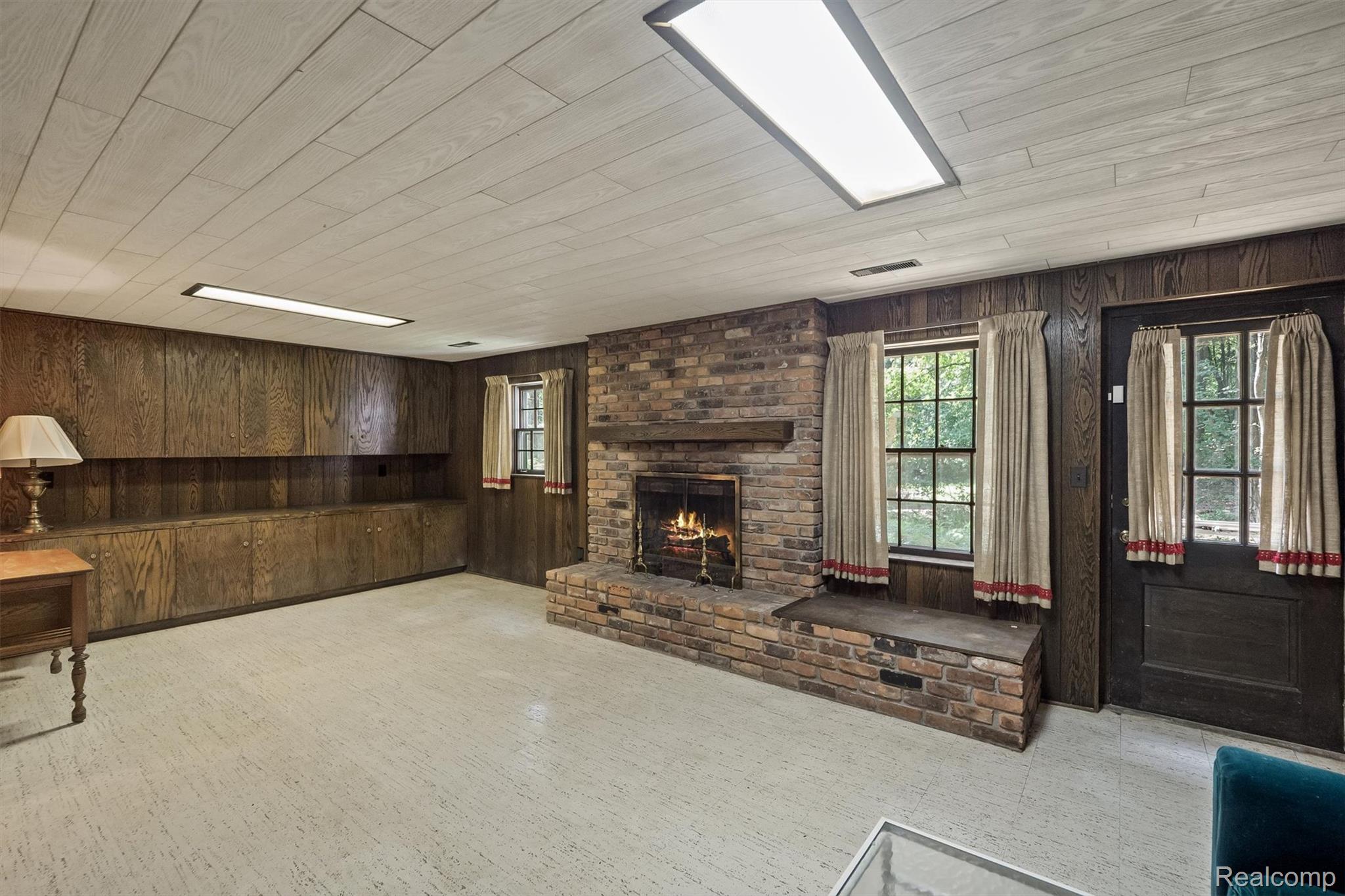 1366 Conge Drive