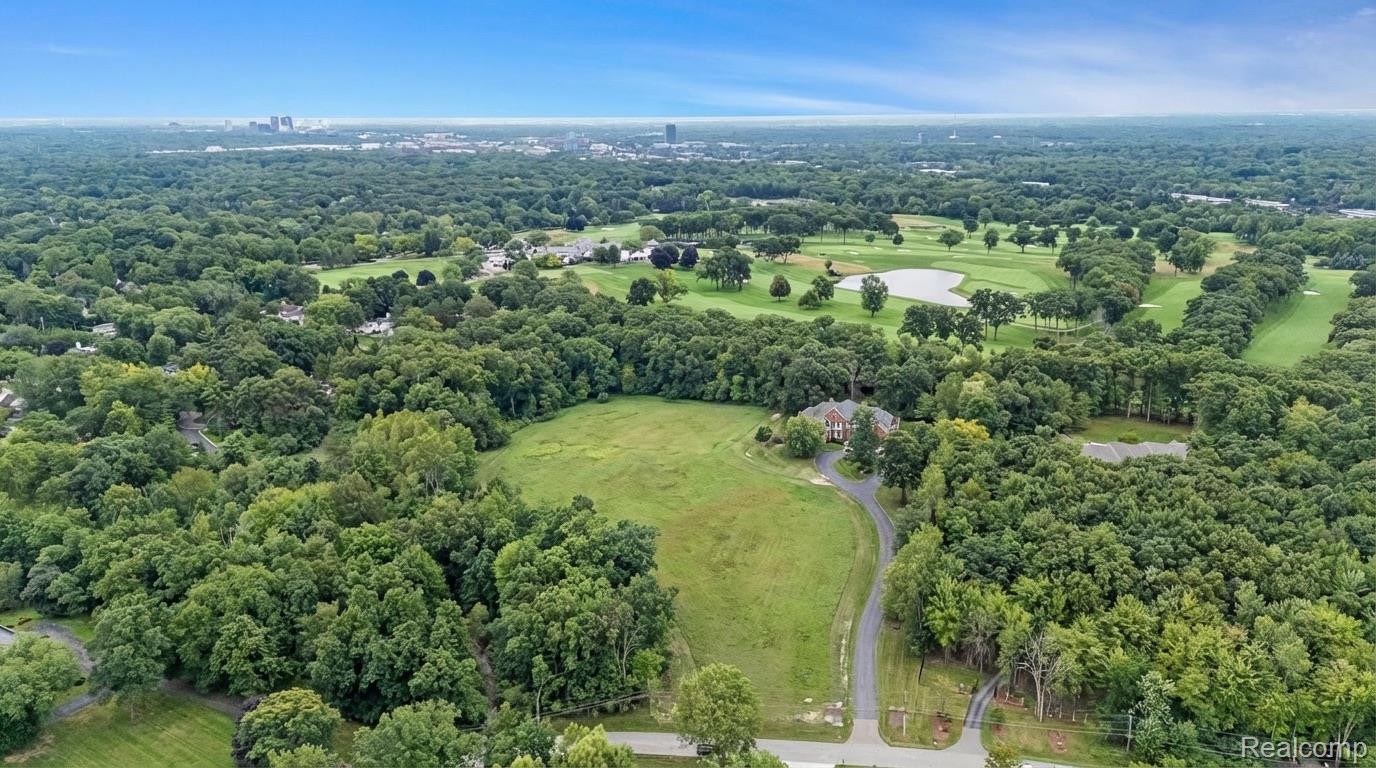 32500 Rockridge Lane