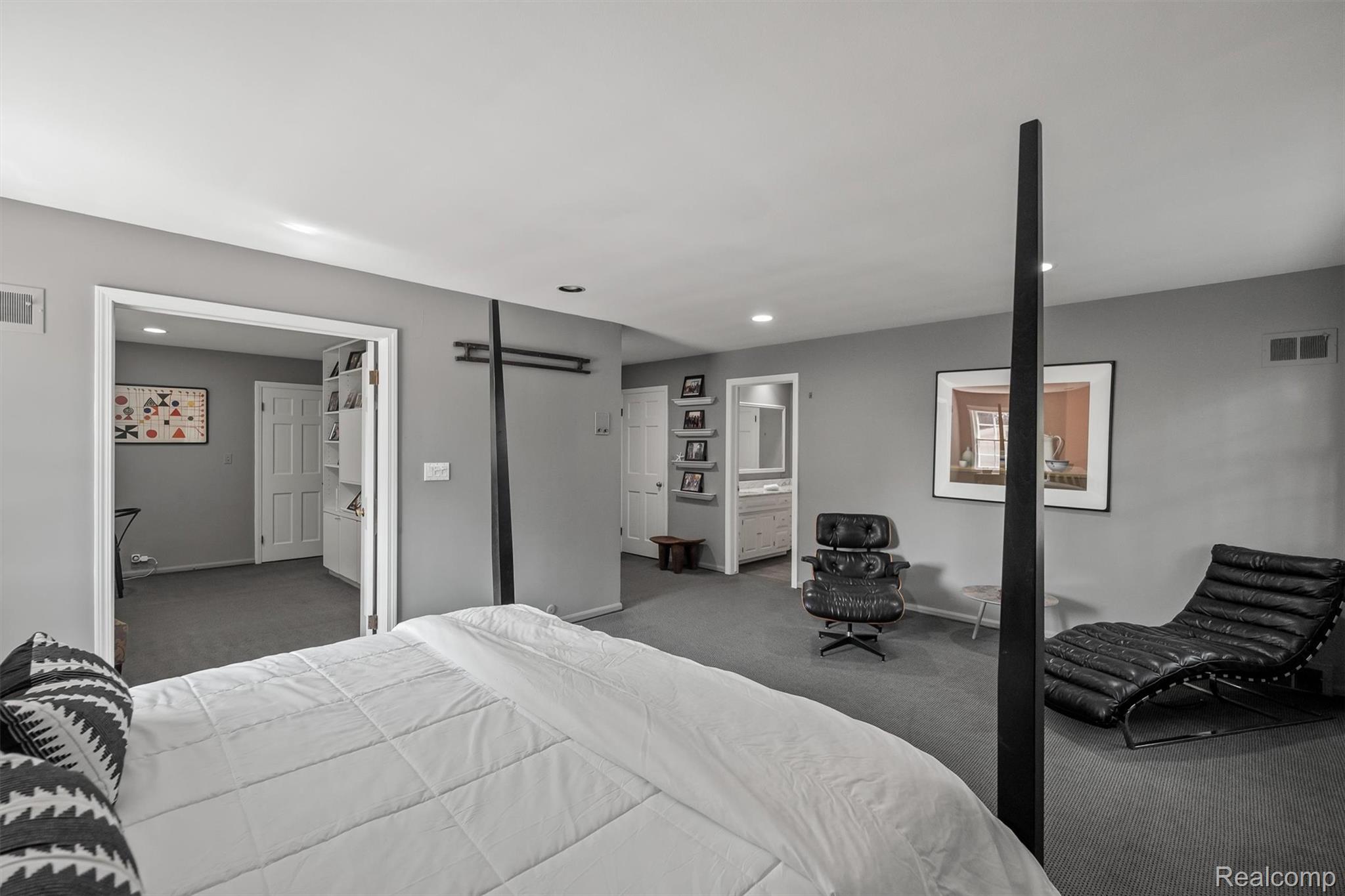 1348 Charrington Road