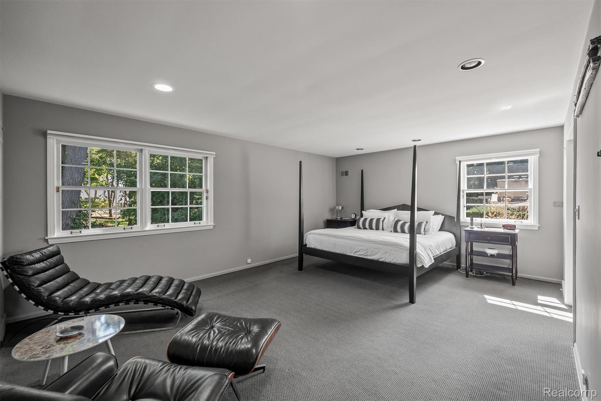 1348 Charrington Road