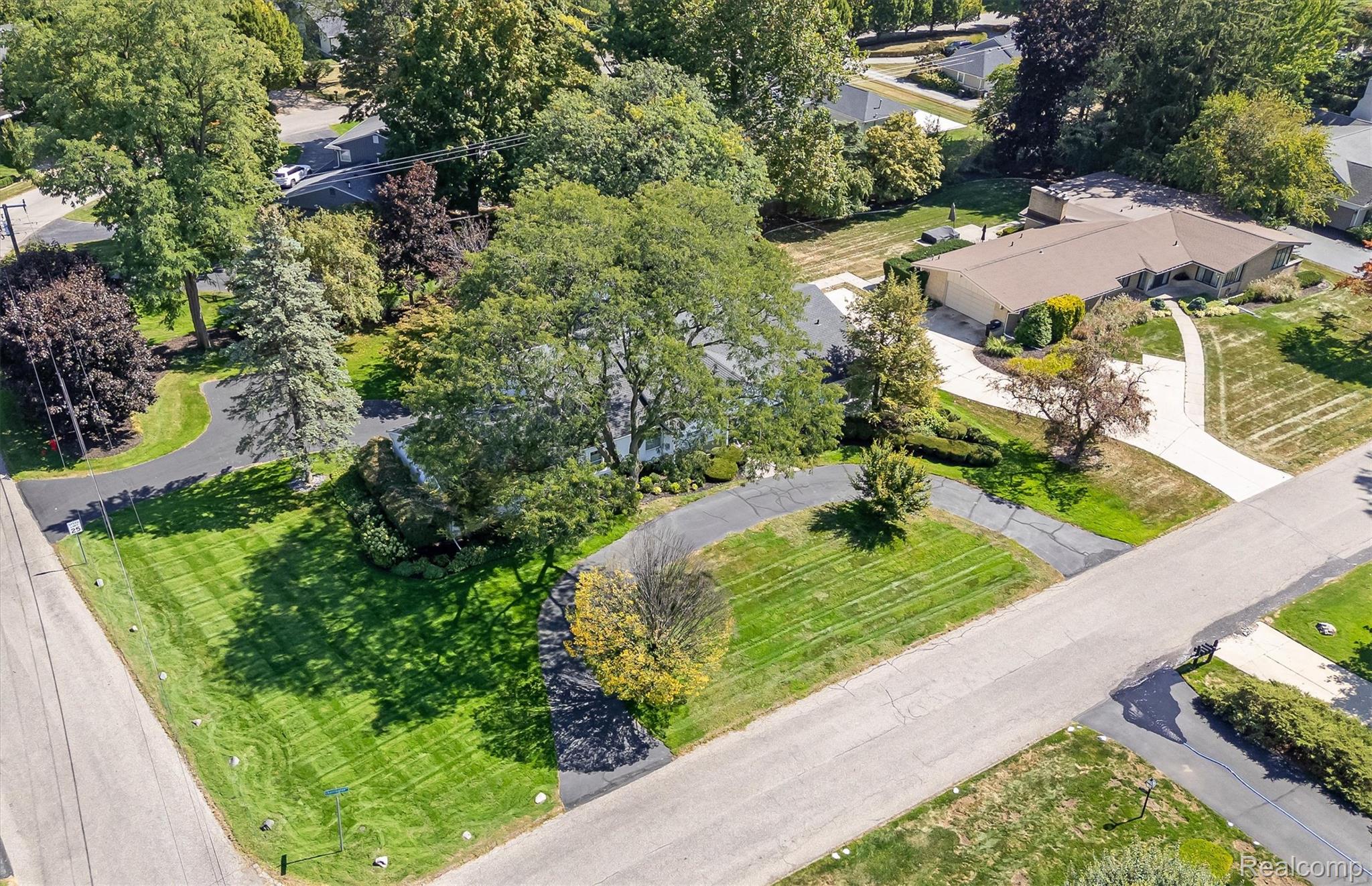 1348 Charrington Road