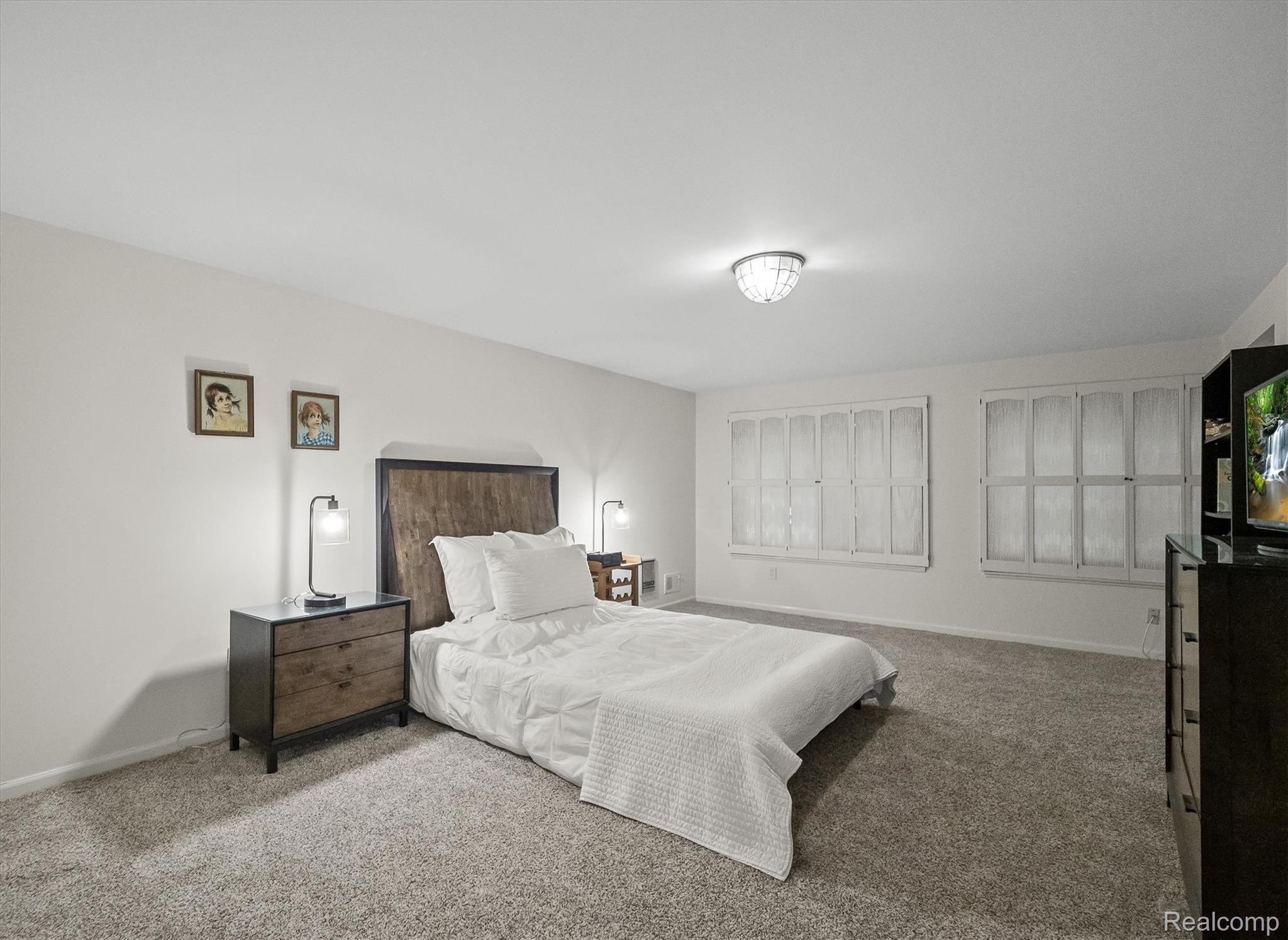 4297 Wabeek Lake Drive S 26