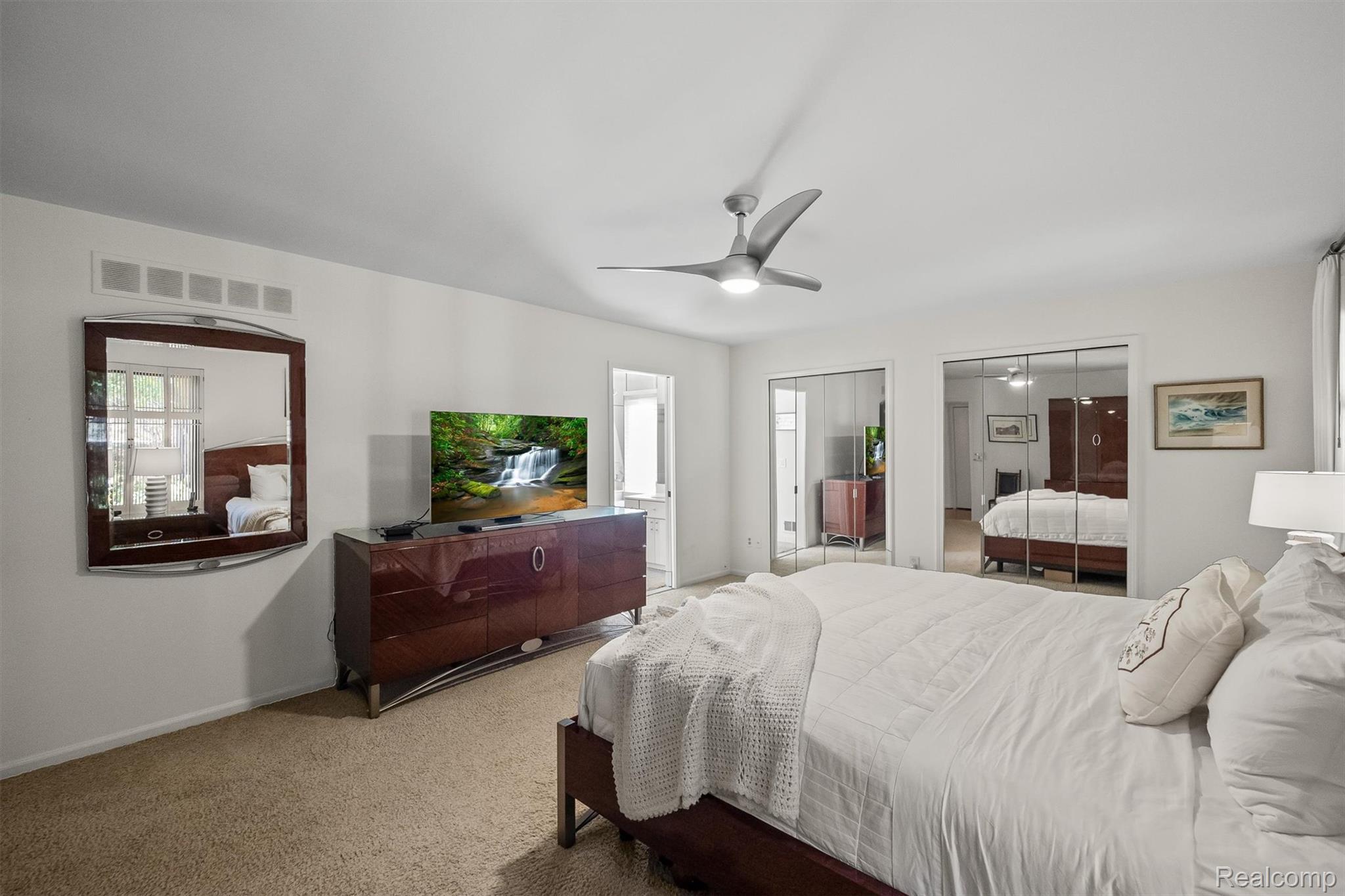 4297 Wabeek Lake Drive S 26