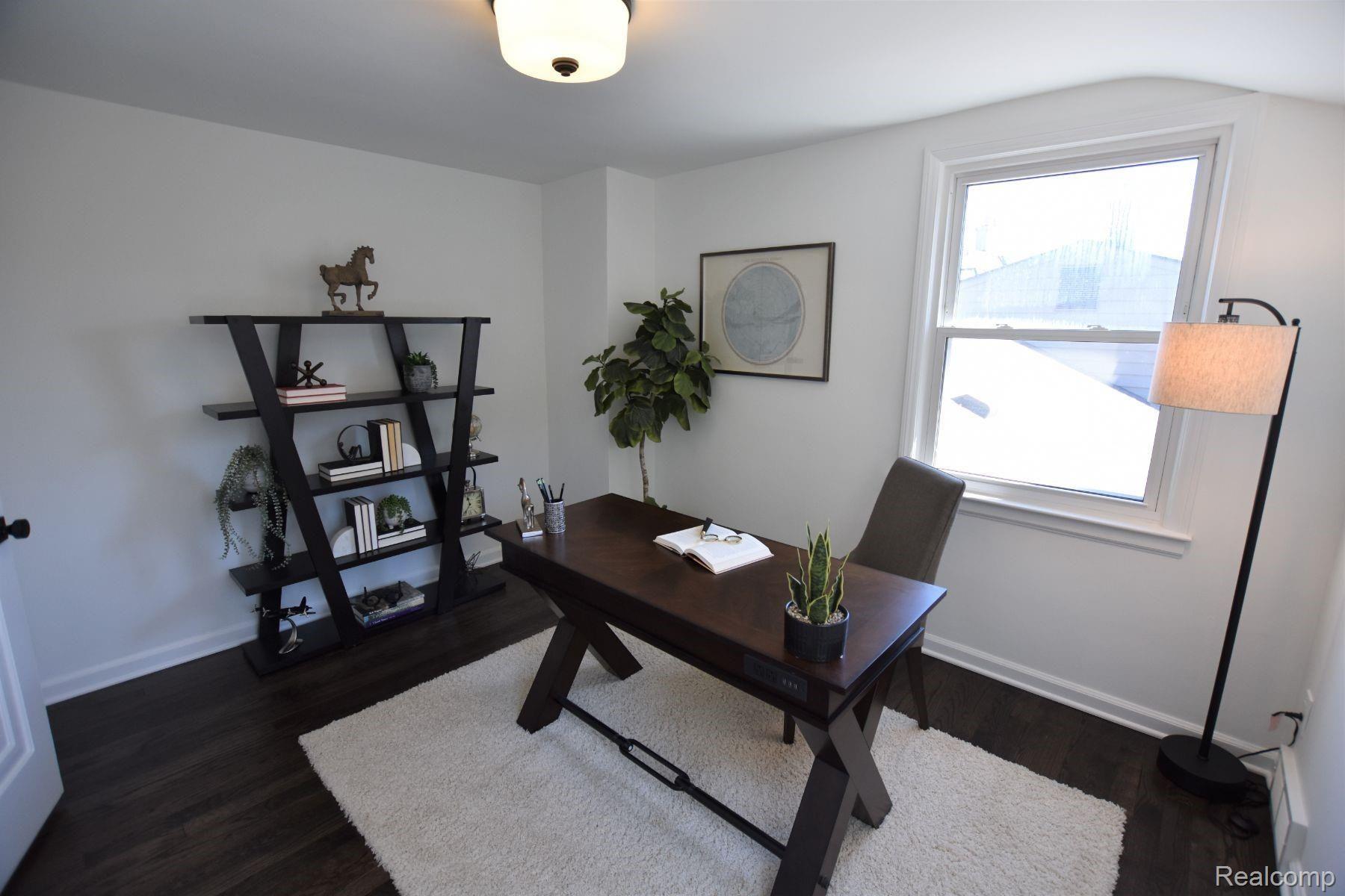 573 N OLD WOODWARD AVE