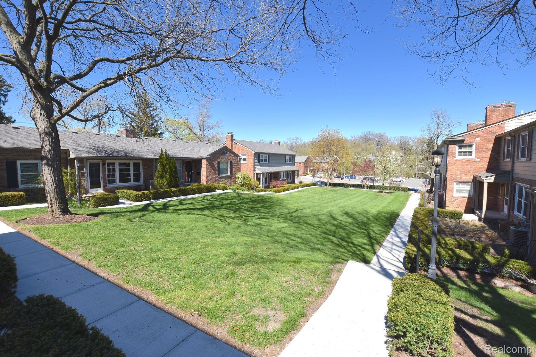 573 N OLD WOODWARD AVE