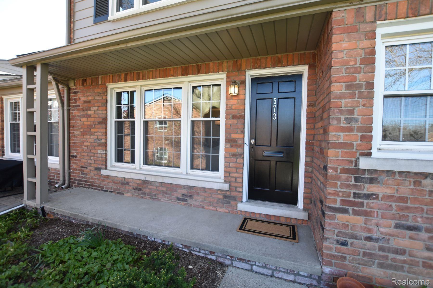 573 N OLD WOODWARD AVE