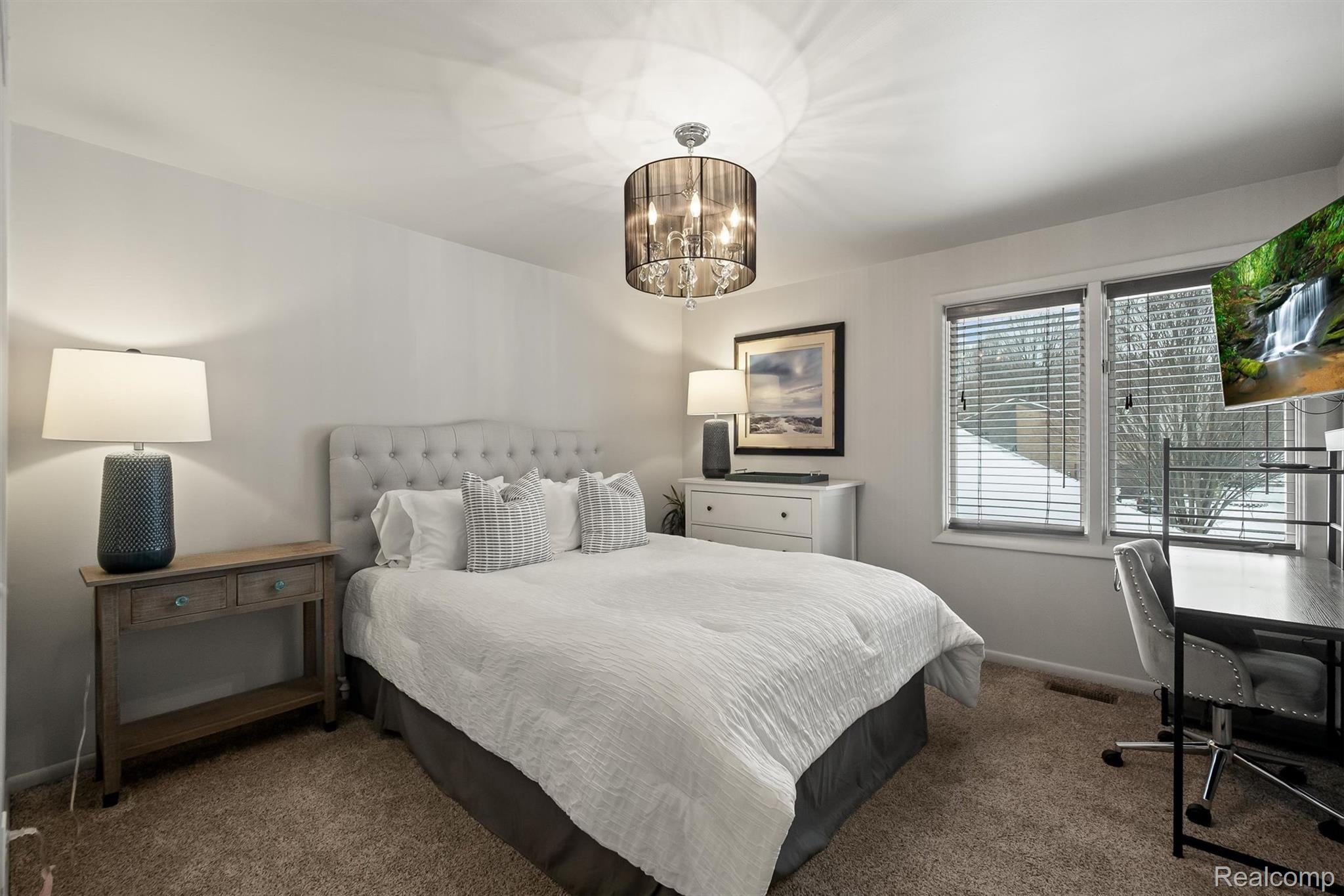 4926 Oak River Drive