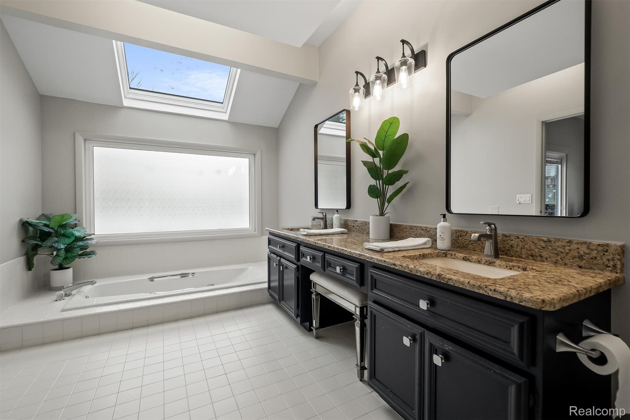 4926 Oak River Drive