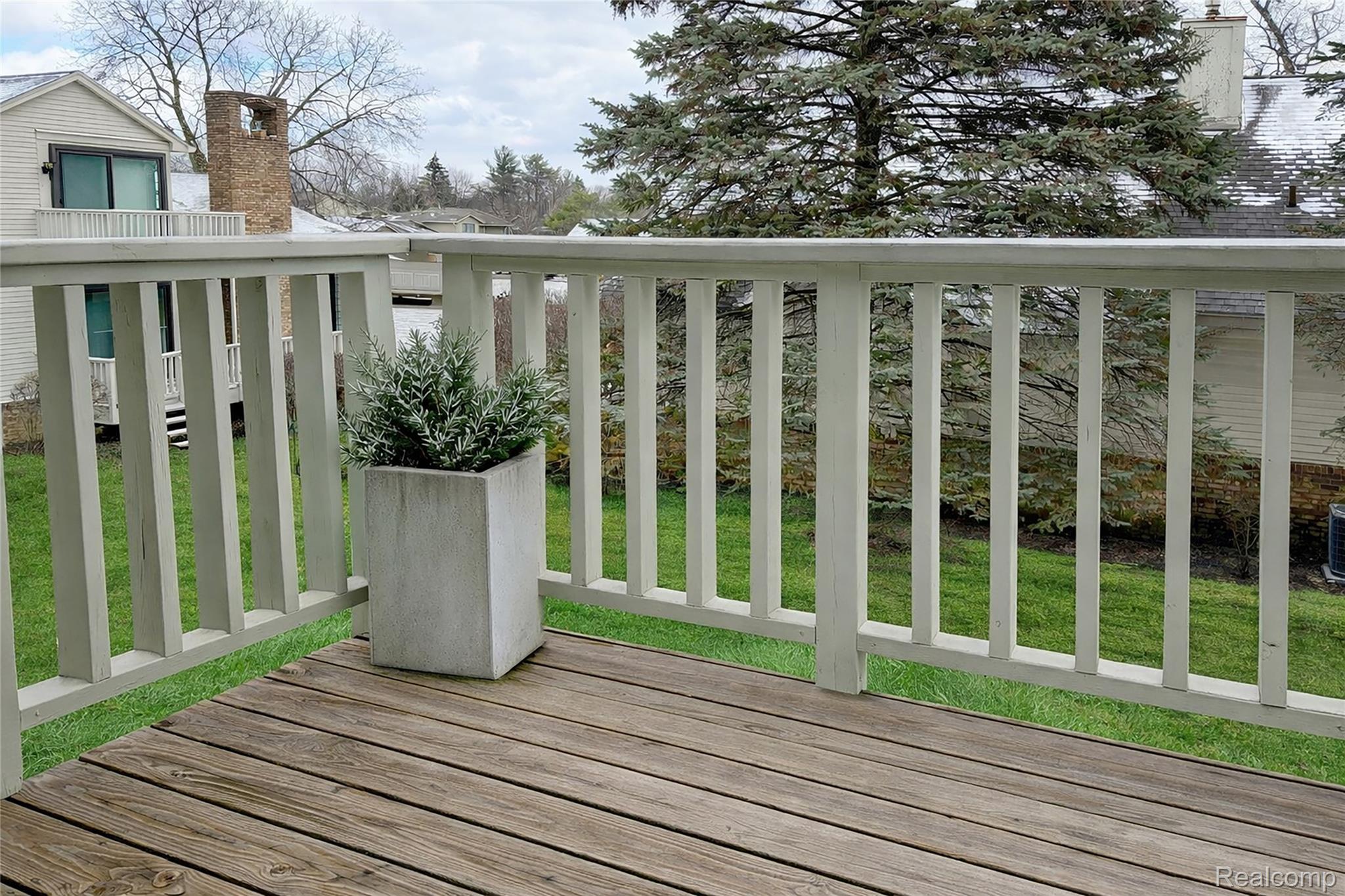 6011 Pebble Lane Court