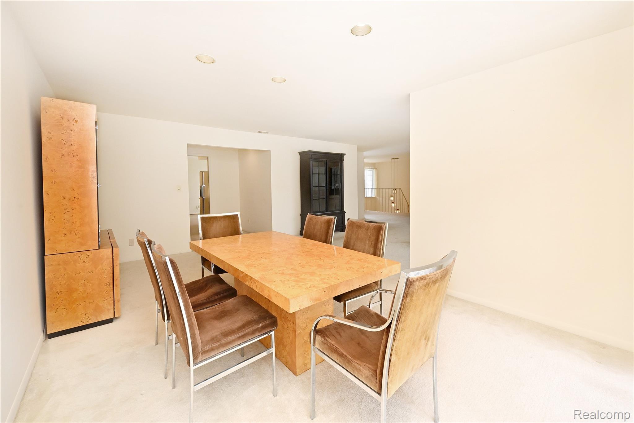 6011 Pebble Lane Court