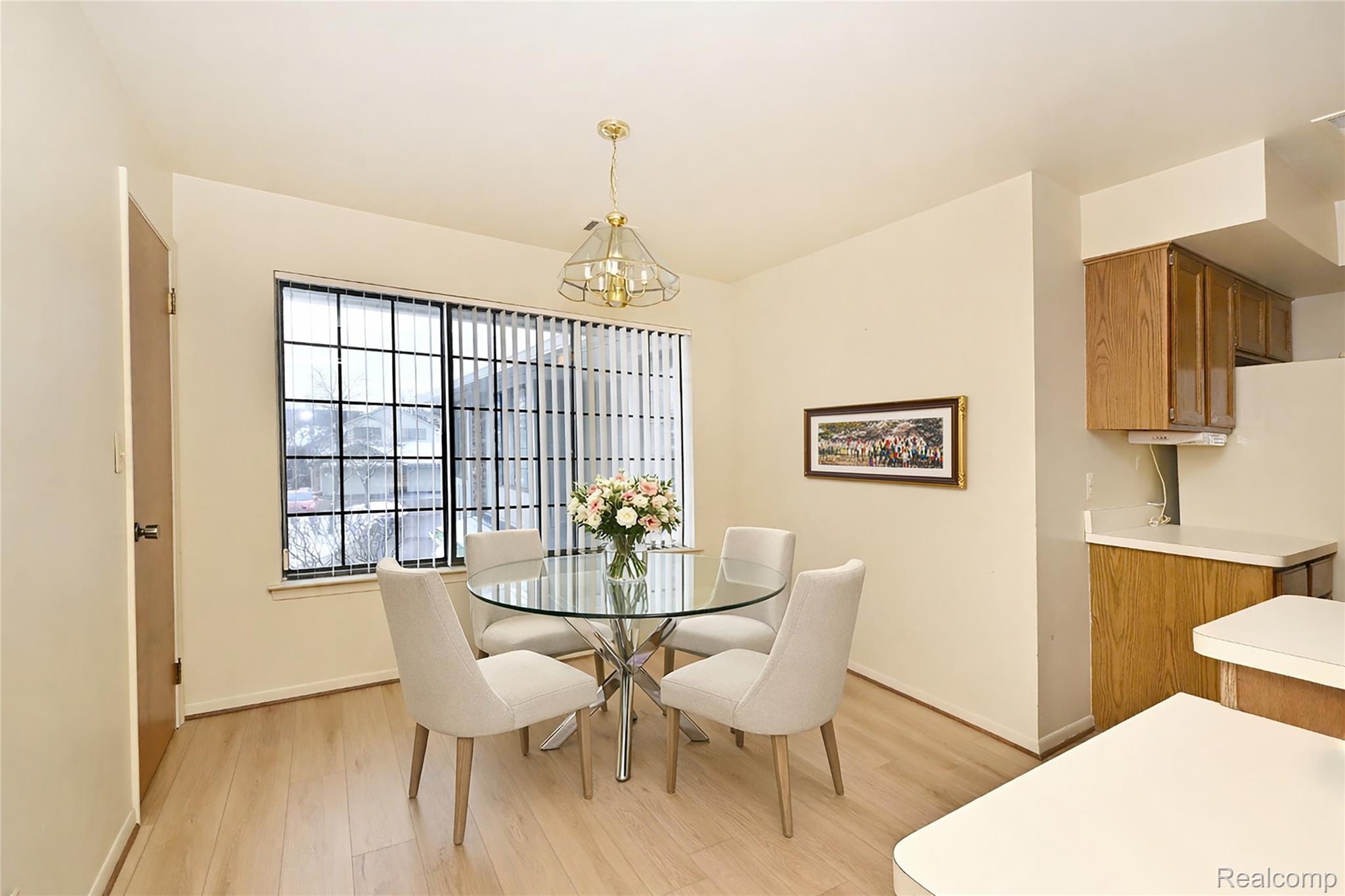 6011 Pebble Lane Court