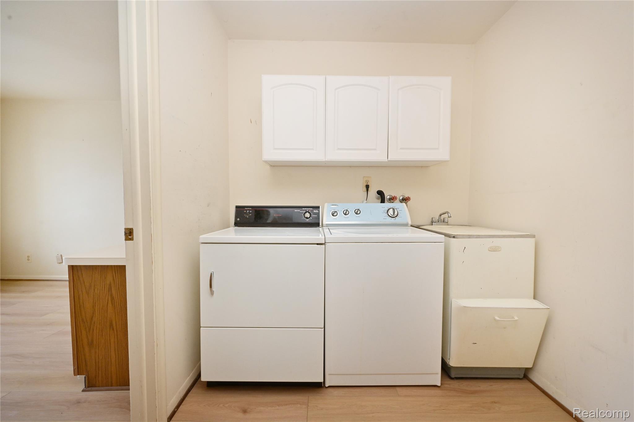 6011 Pebble Lane Court