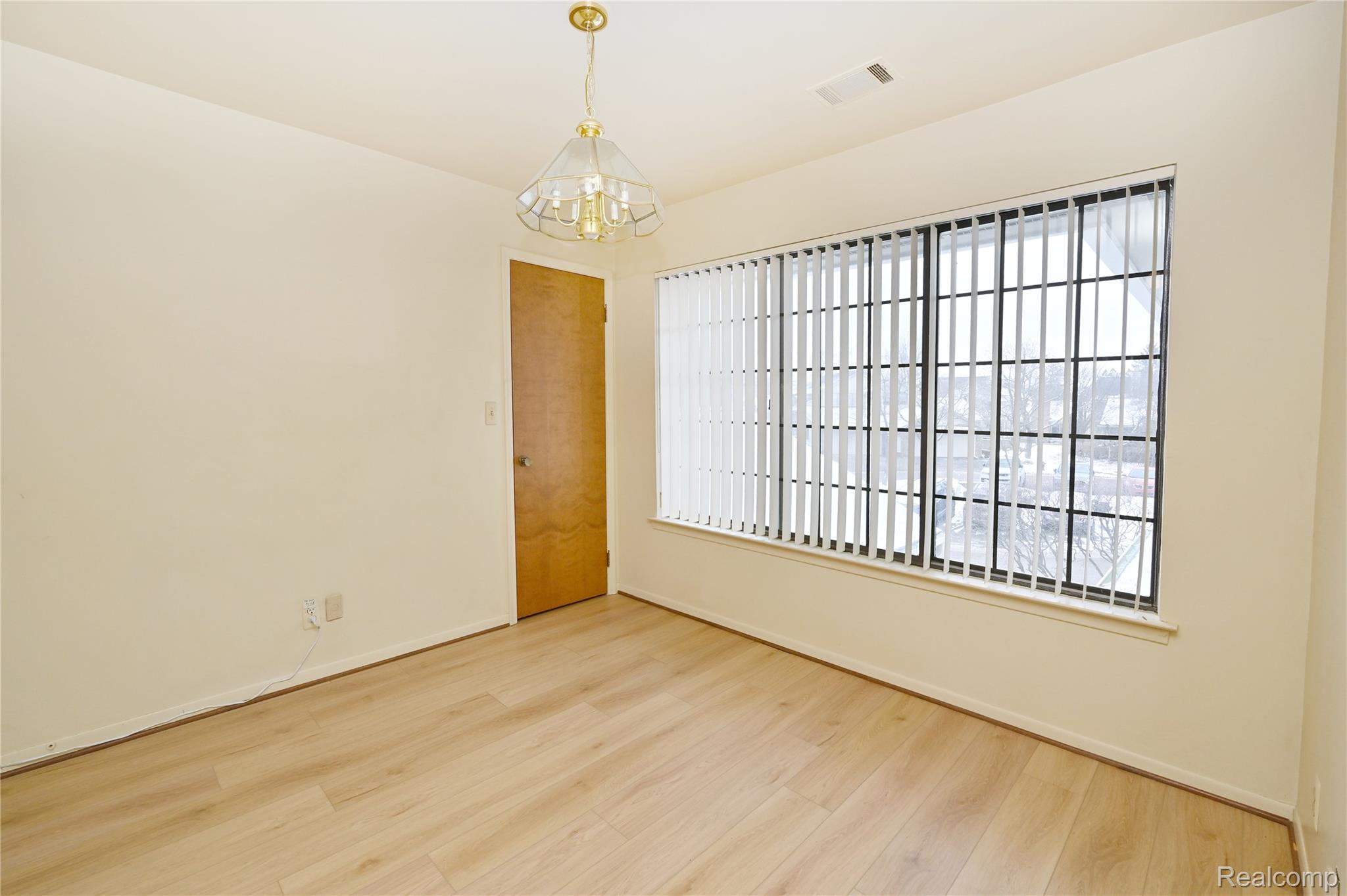 6011 Pebble Lane Court