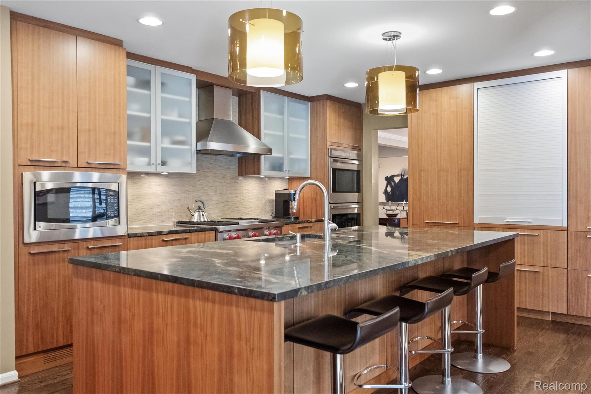 6018 Glen Eagles Drive