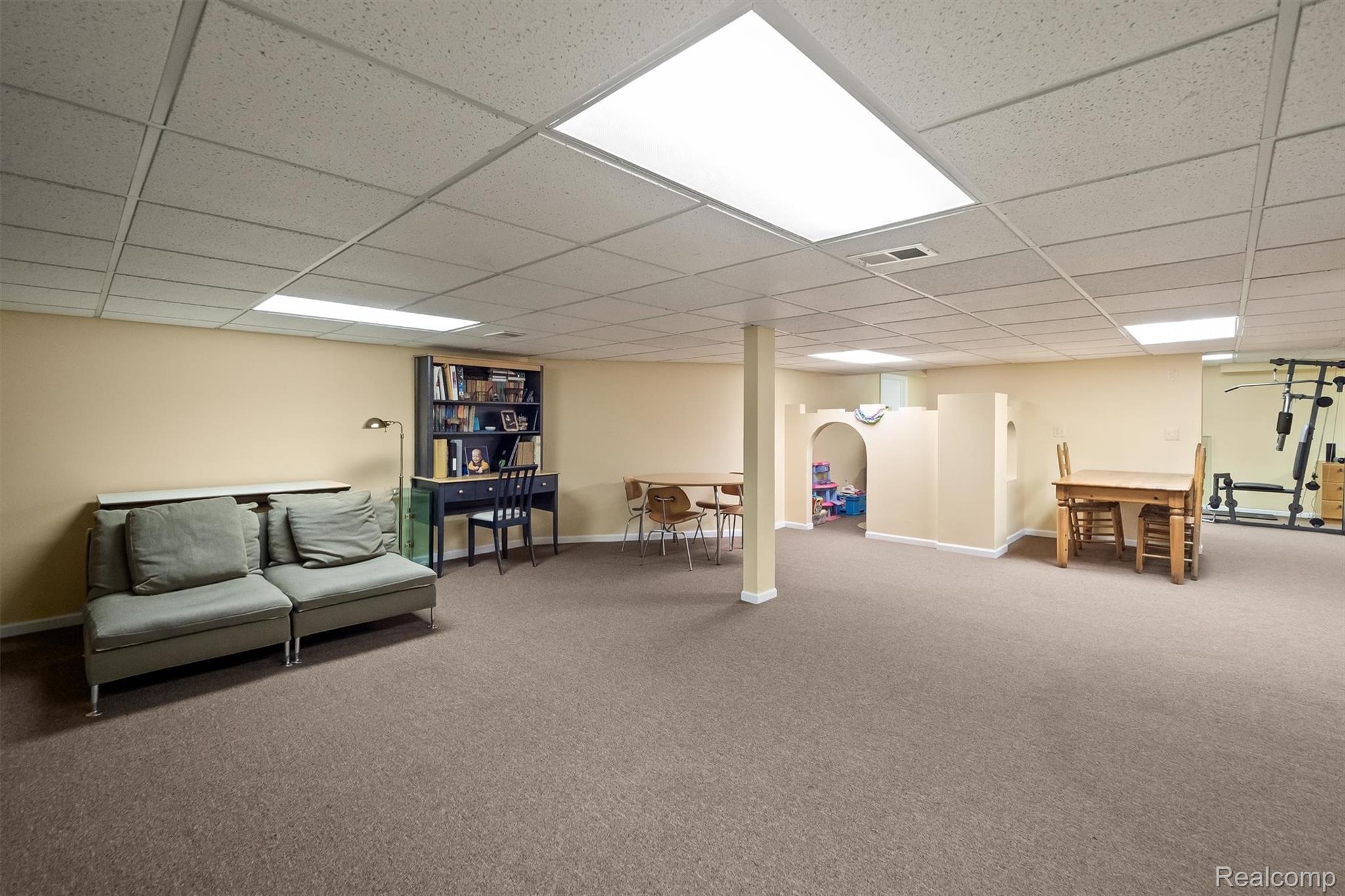 6018 Glen Eagles Drive