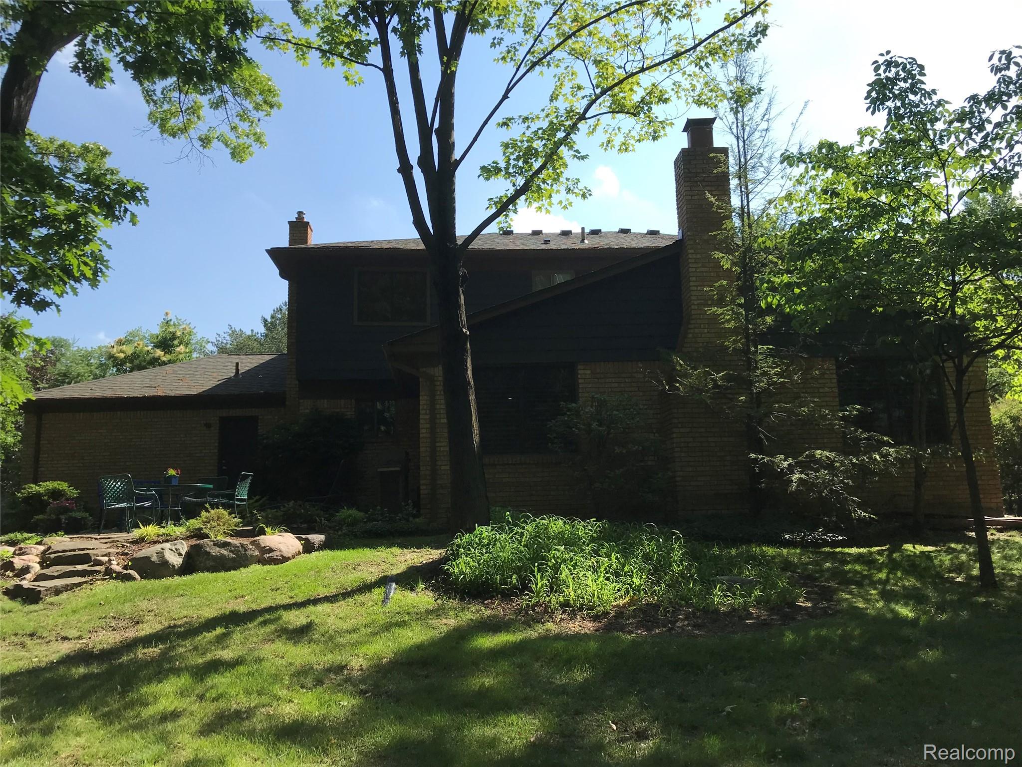 6018 Glen Eagles Drive