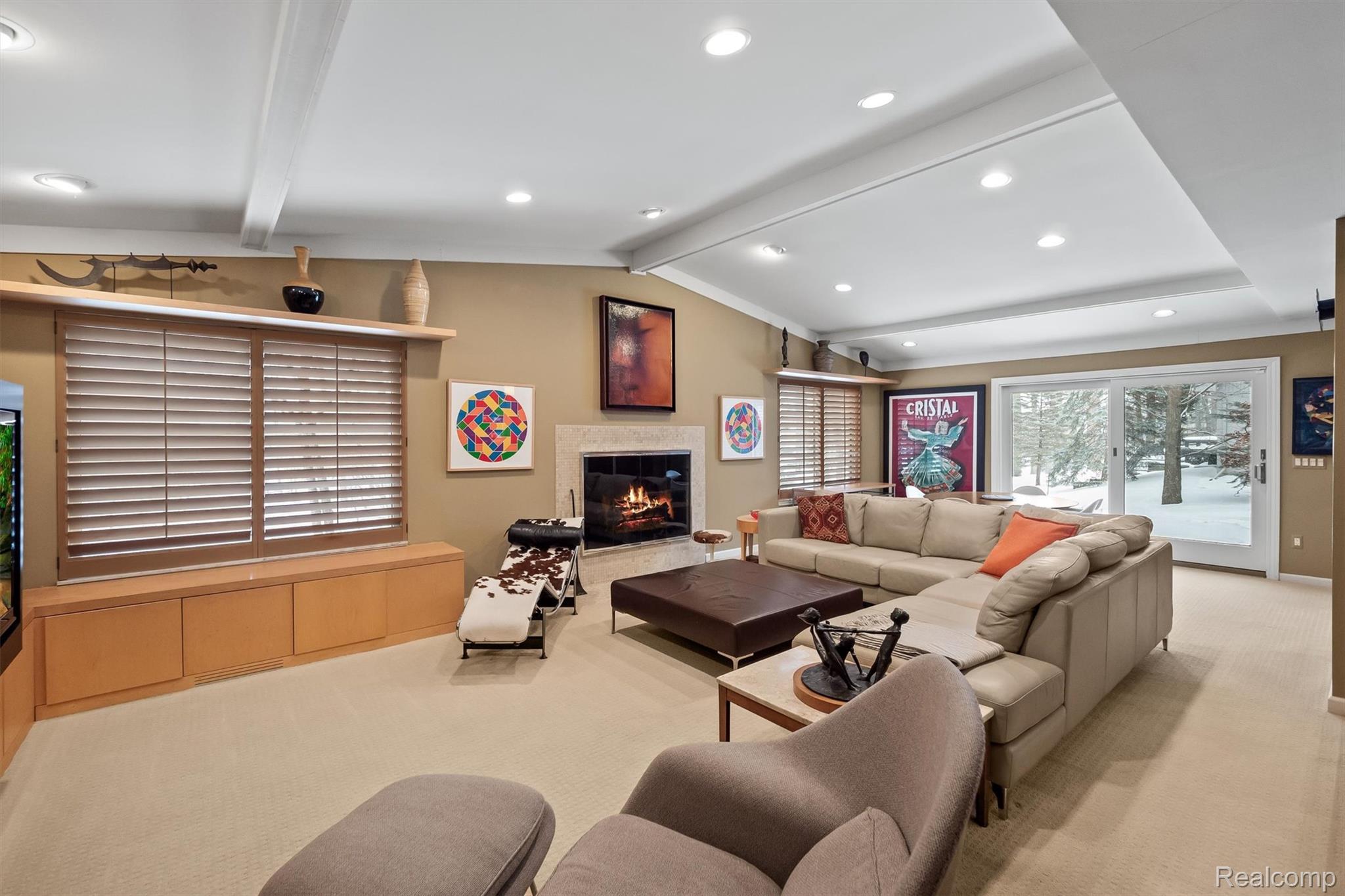 6018 Glen Eagles Drive