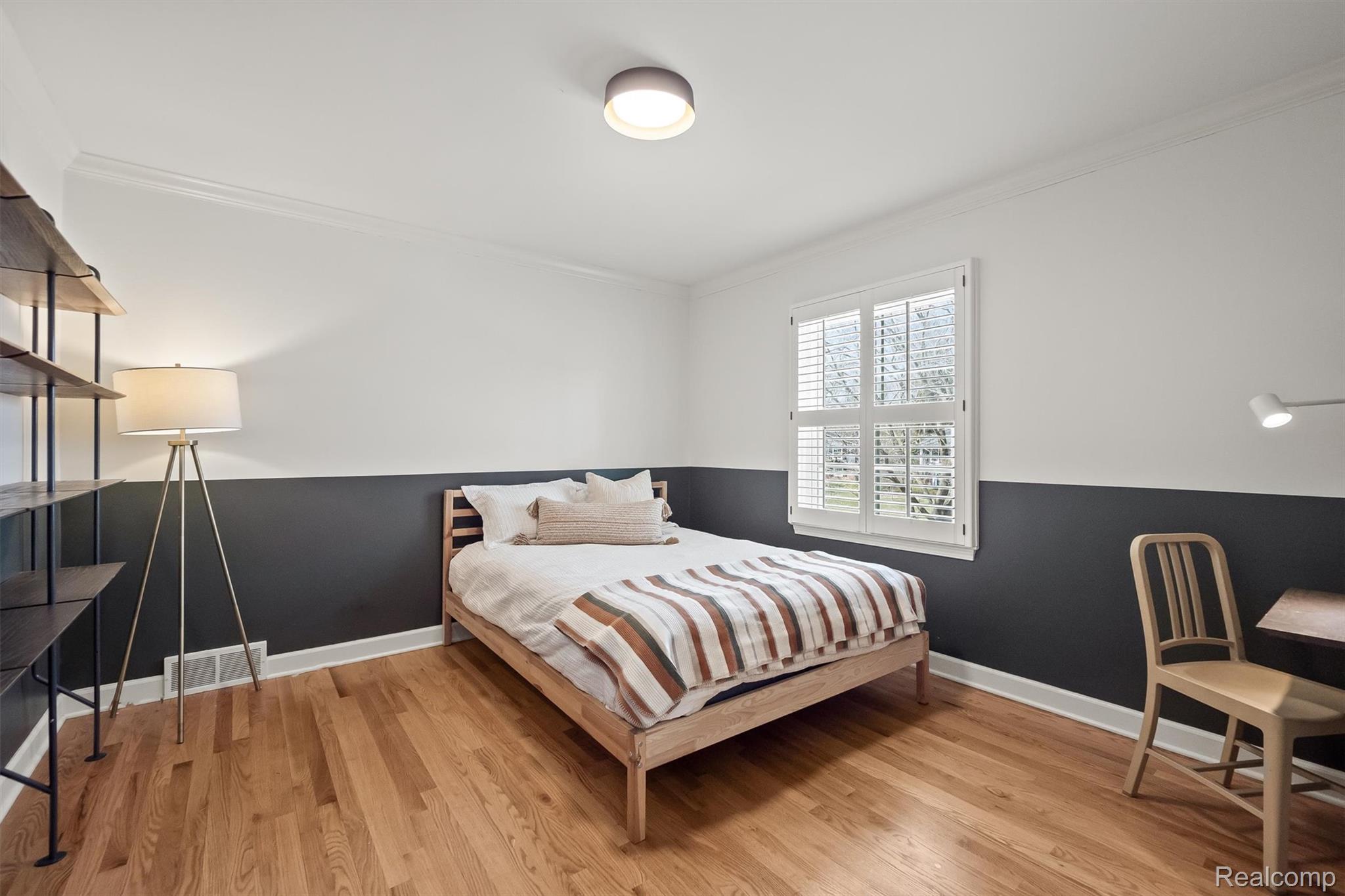 5067 Van Ness Drive