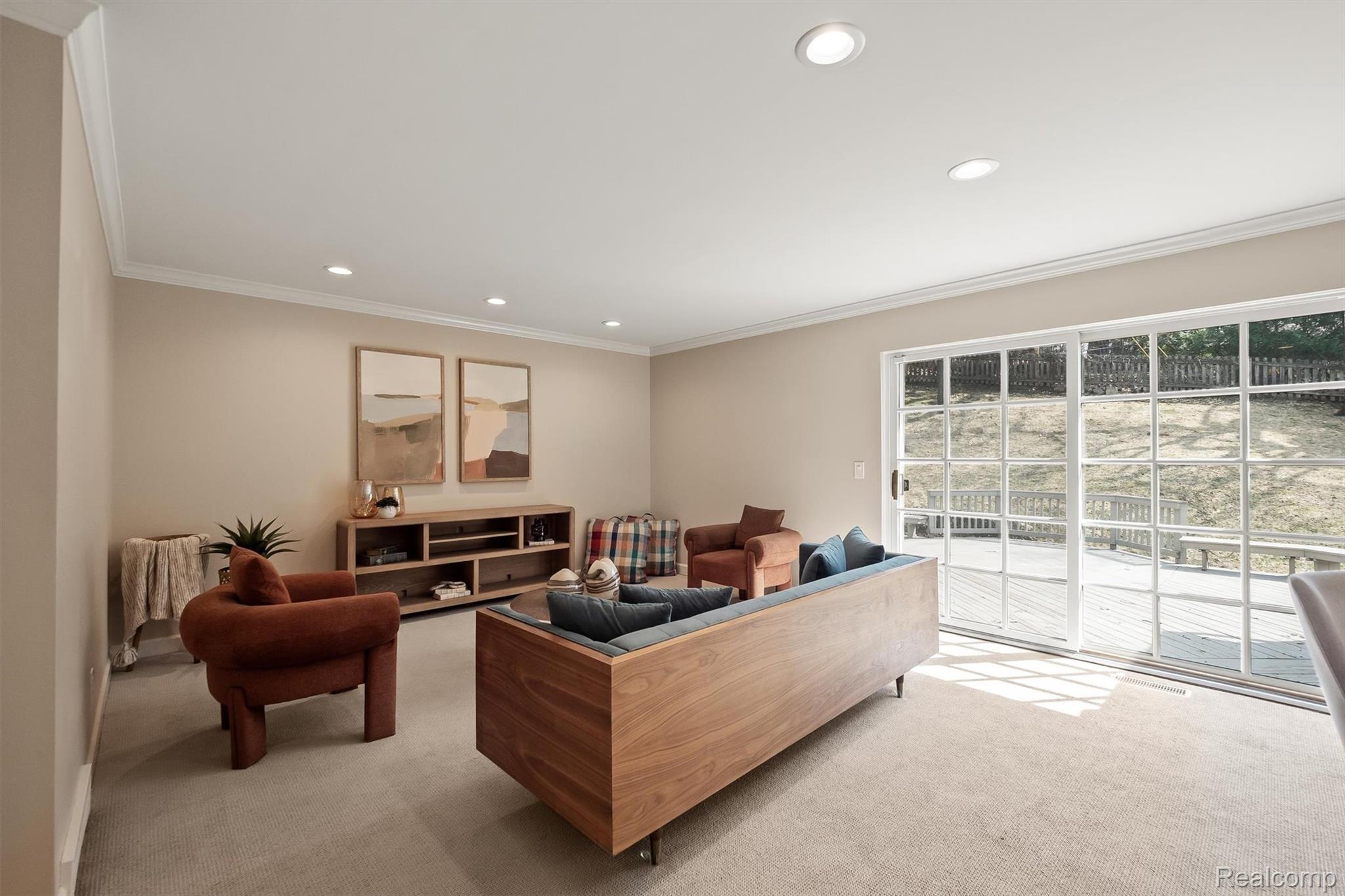5067 Van Ness Drive