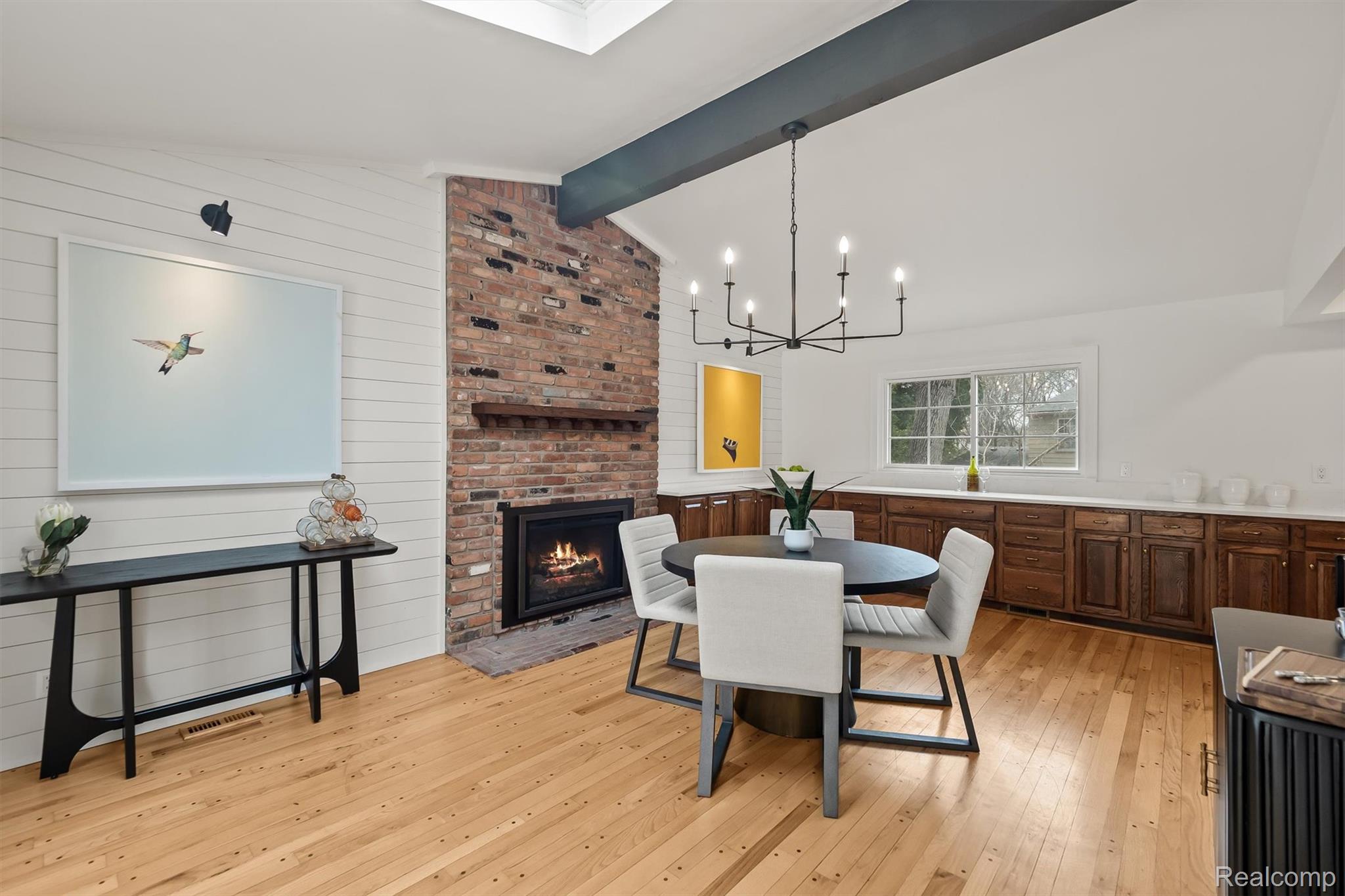 5067 Van Ness Drive