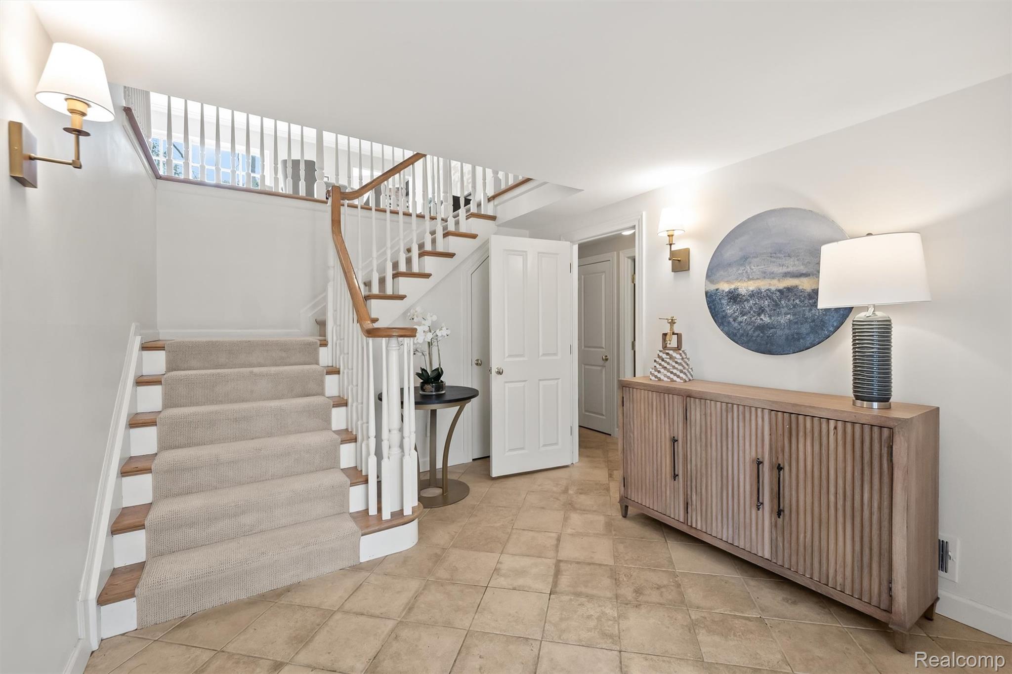 5067 Van Ness Drive