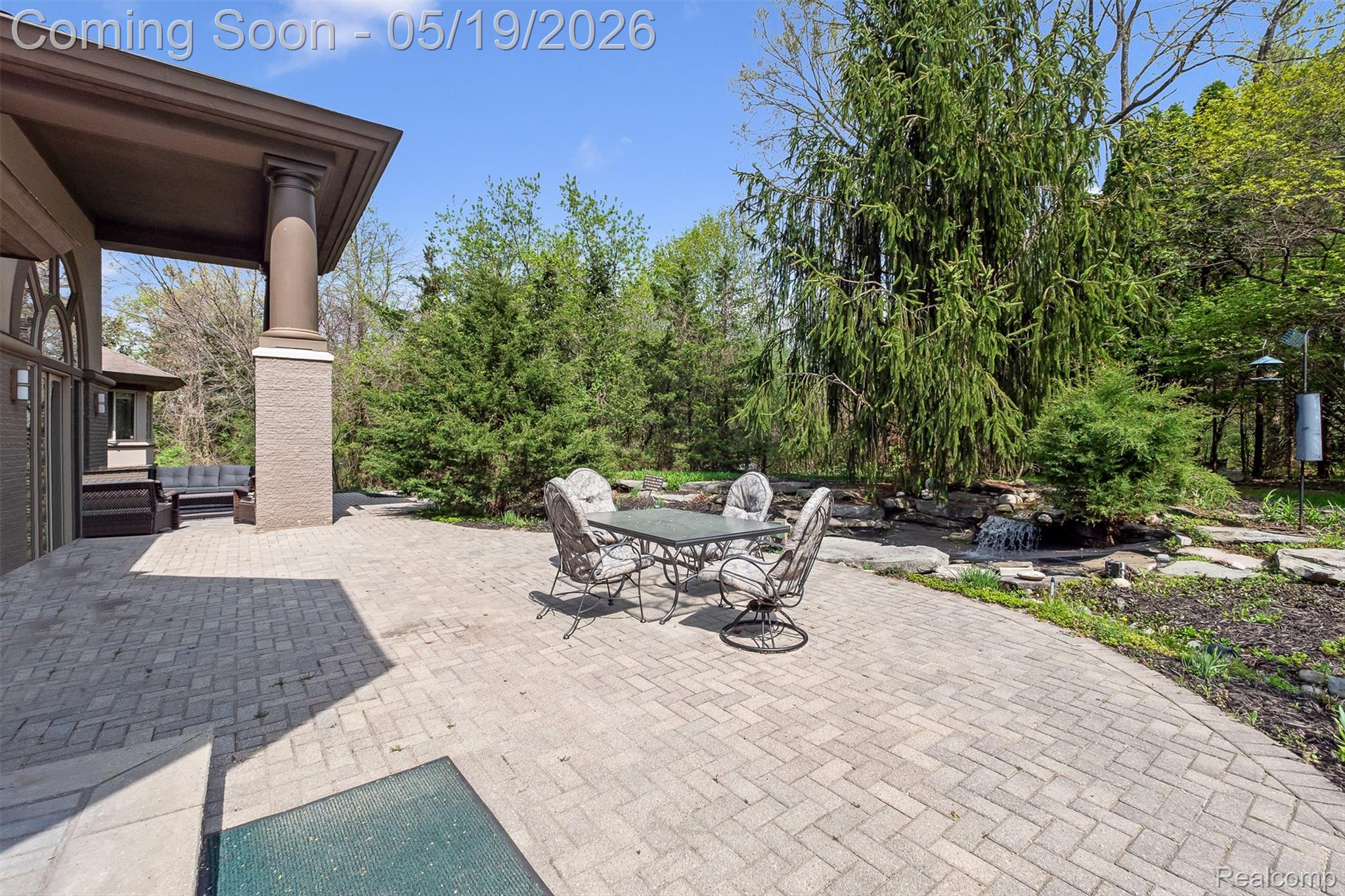 1800 Tiverton Road