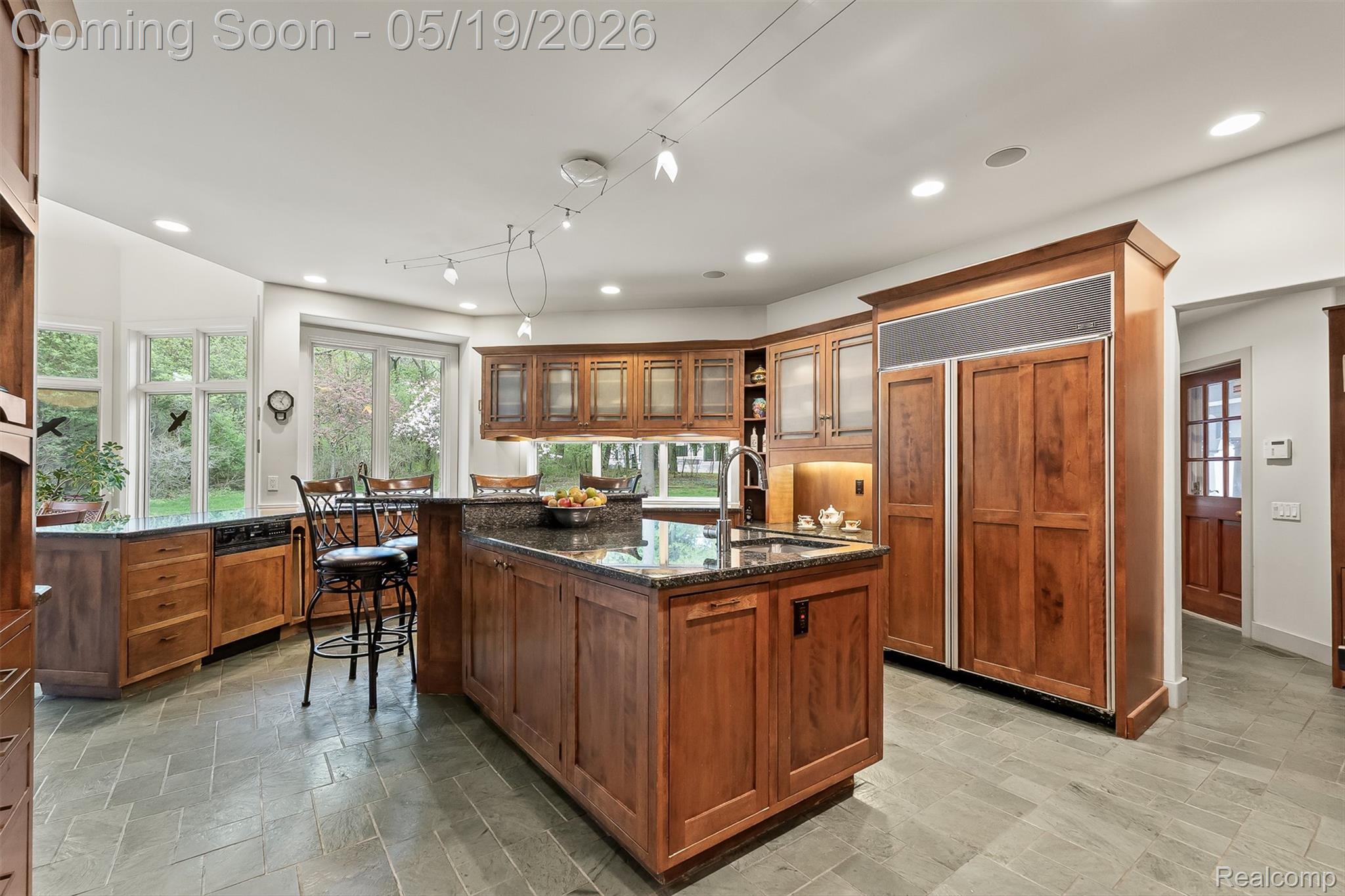 1800 Tiverton Road