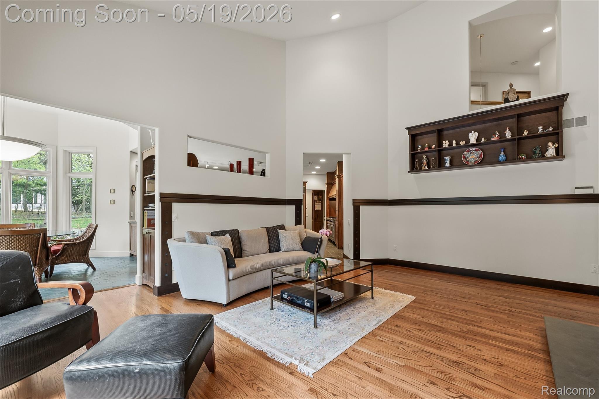 1800 Tiverton Road