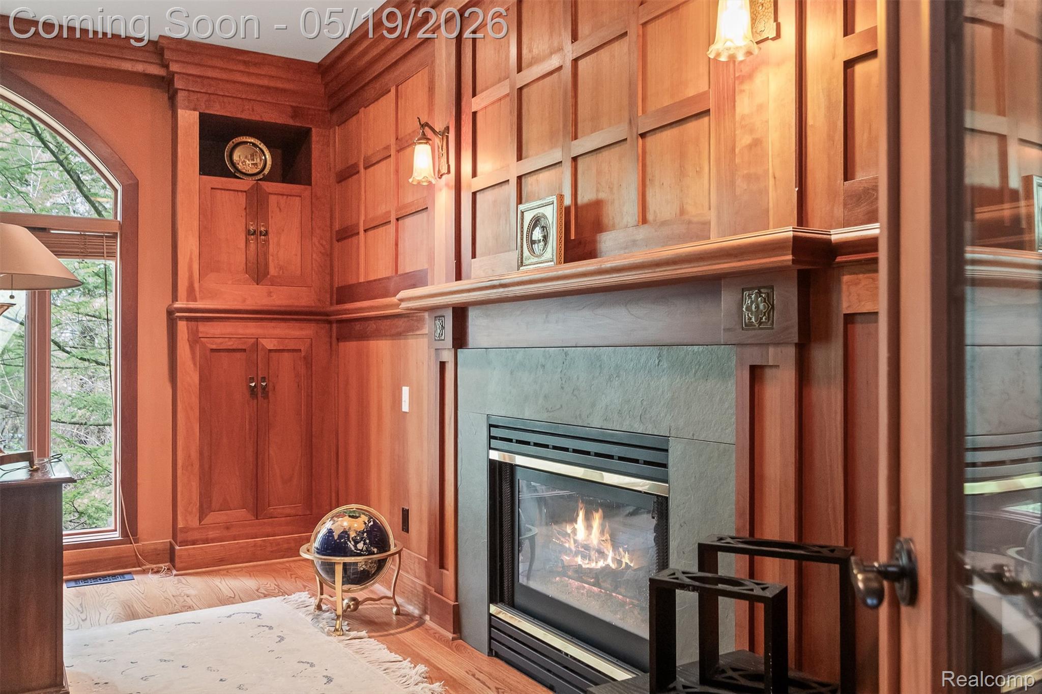 1800 Tiverton Road