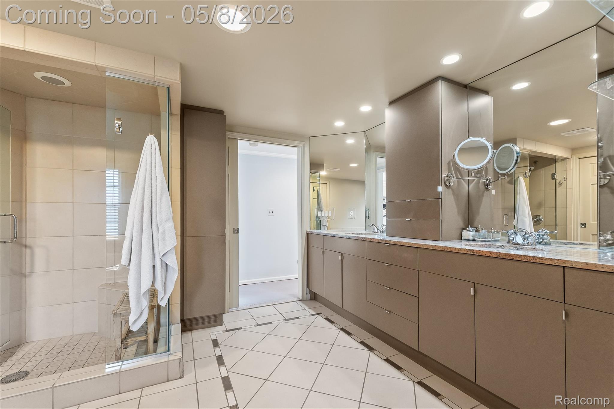 3937 Englewood Court