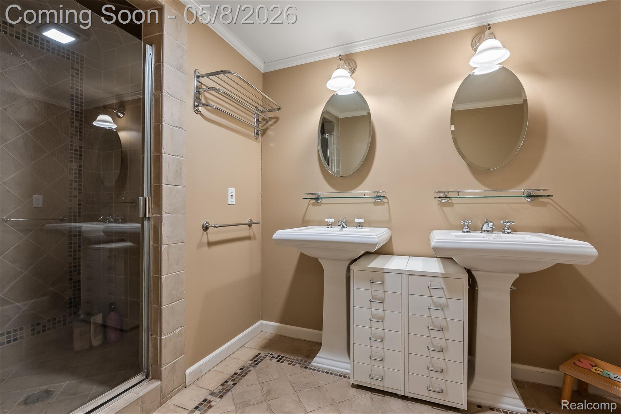 3937 Englewood Court