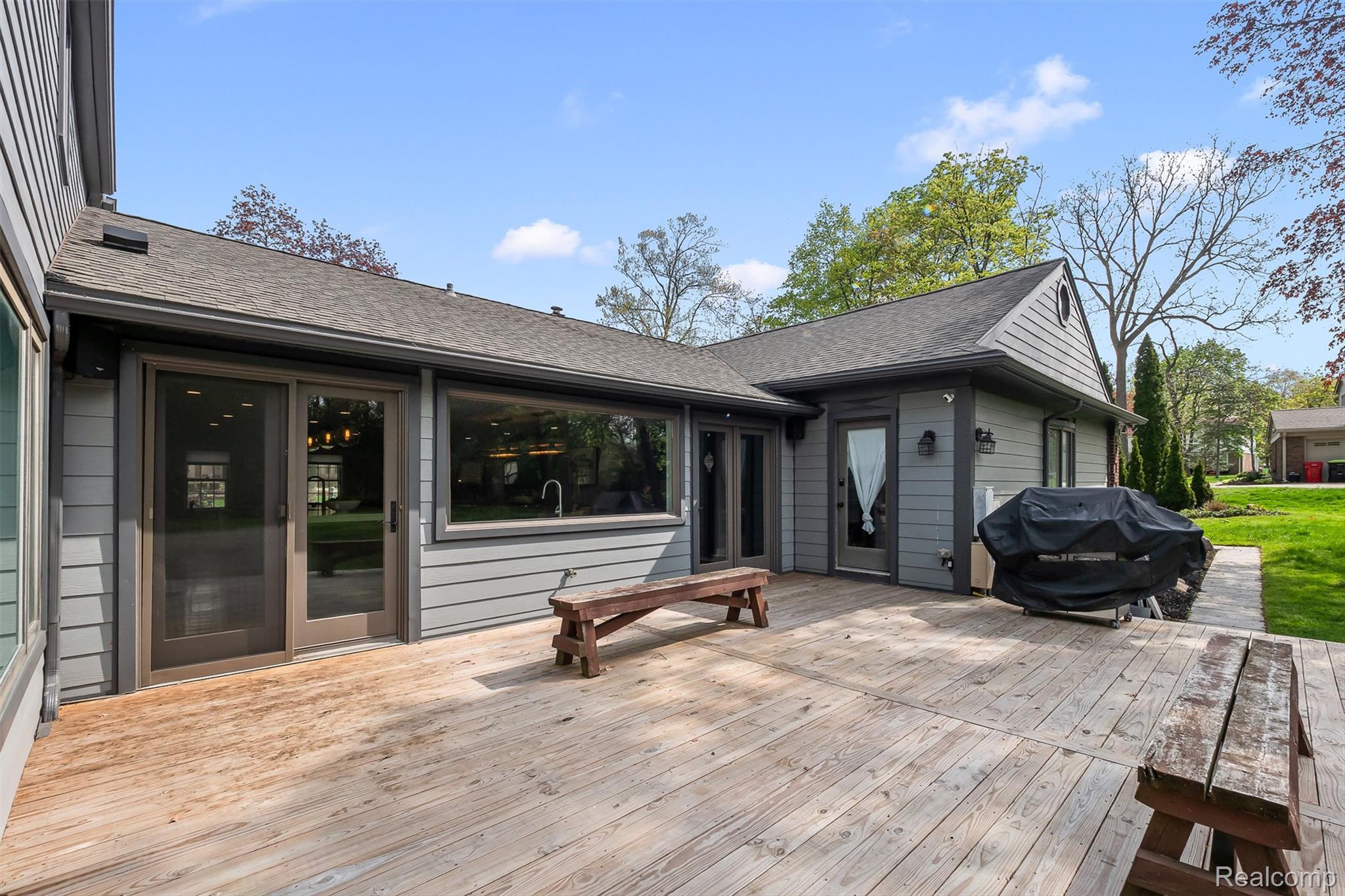 3937 Englewood Court