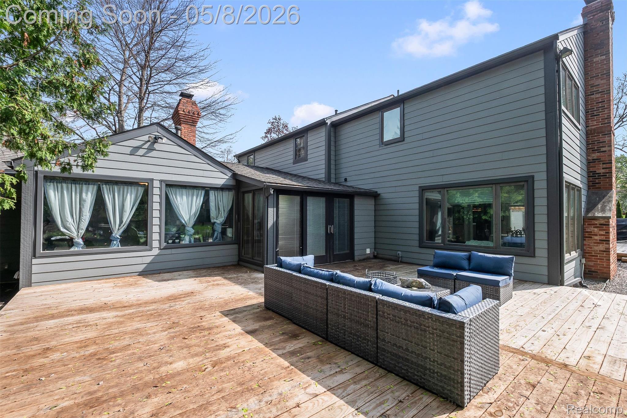 3937 Englewood Court