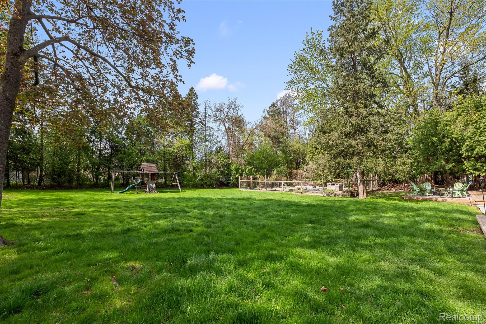 3937 Englewood Court