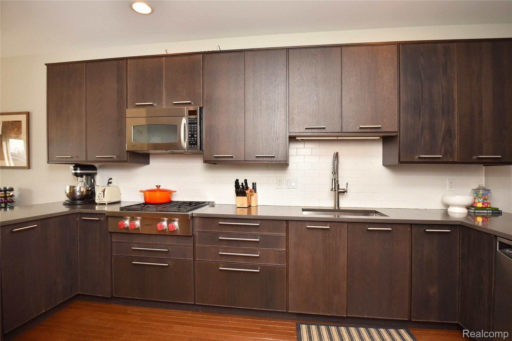 514 Graten Street
