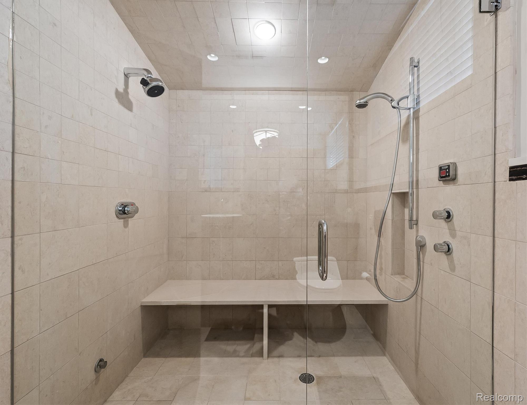 4822 Hidden Lane