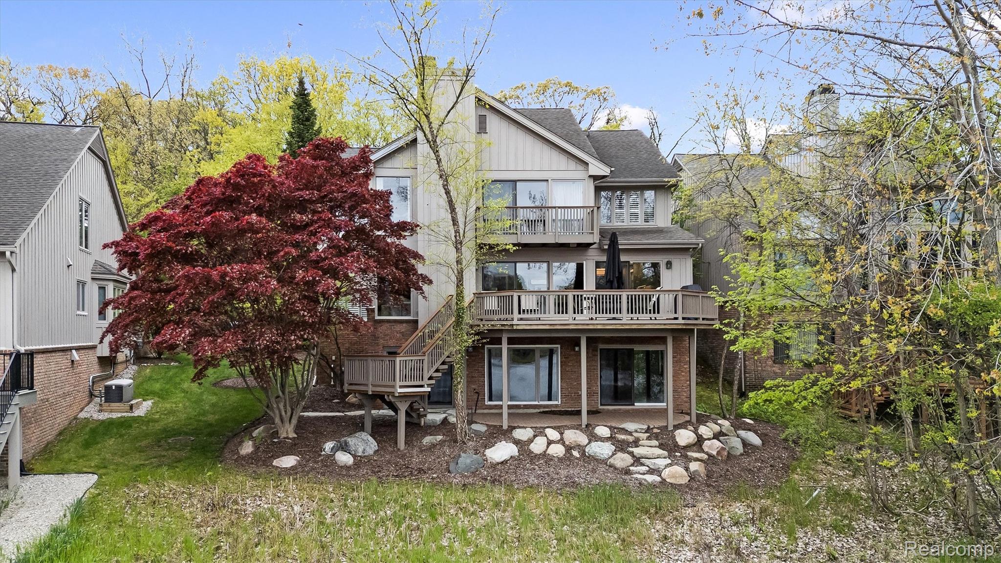 4822 Hidden Lane