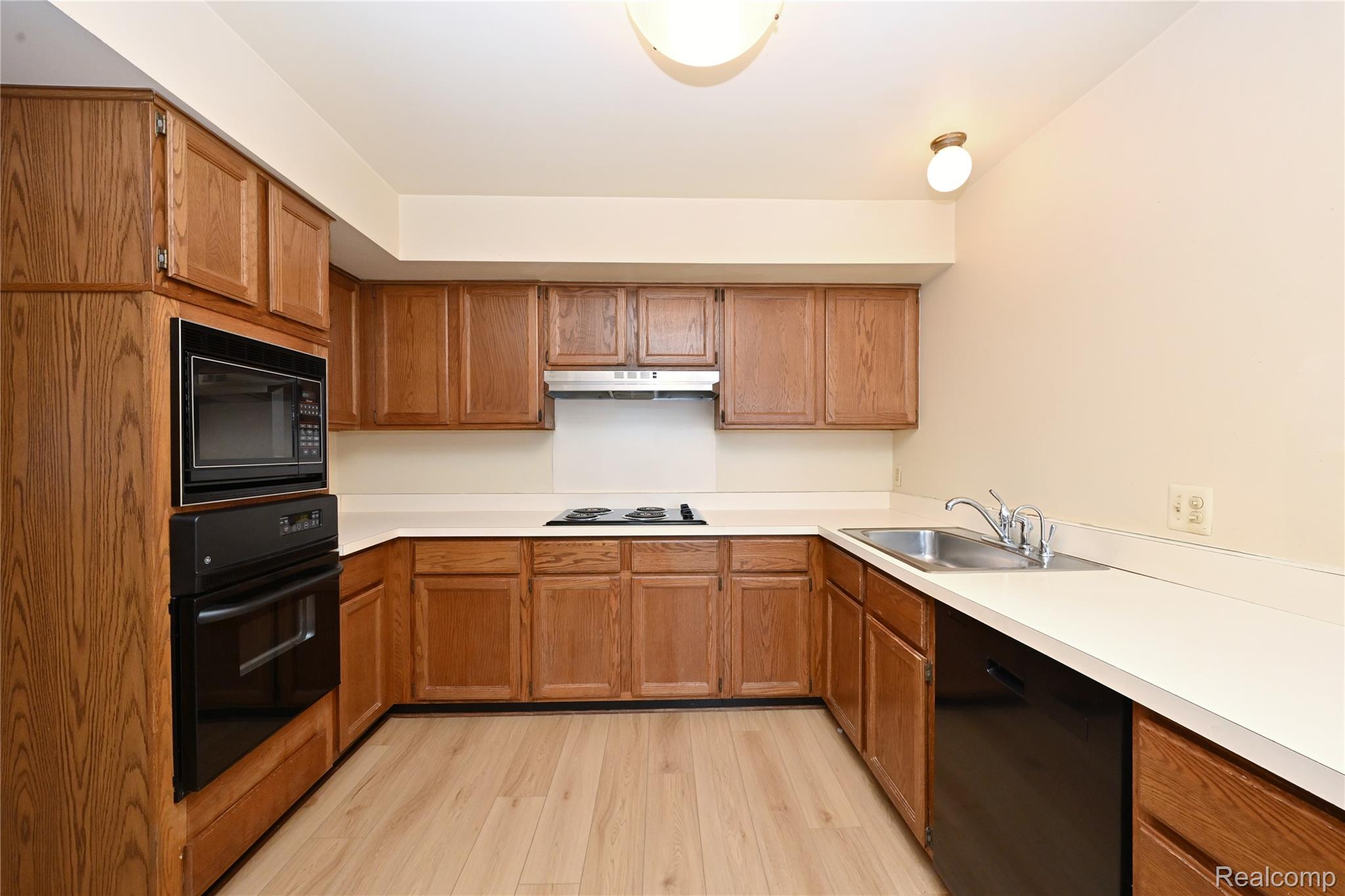 6011 Pebble Lane Court