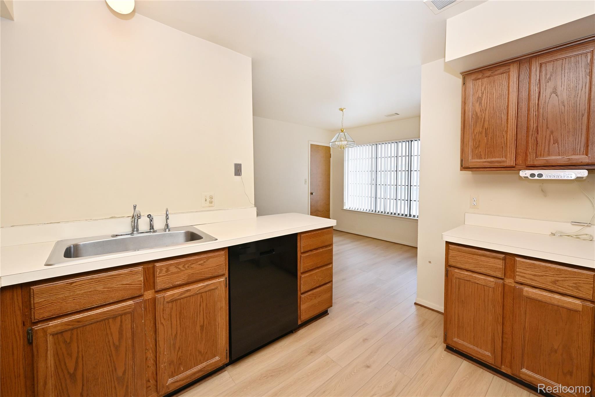 6011 Pebble Lane Court