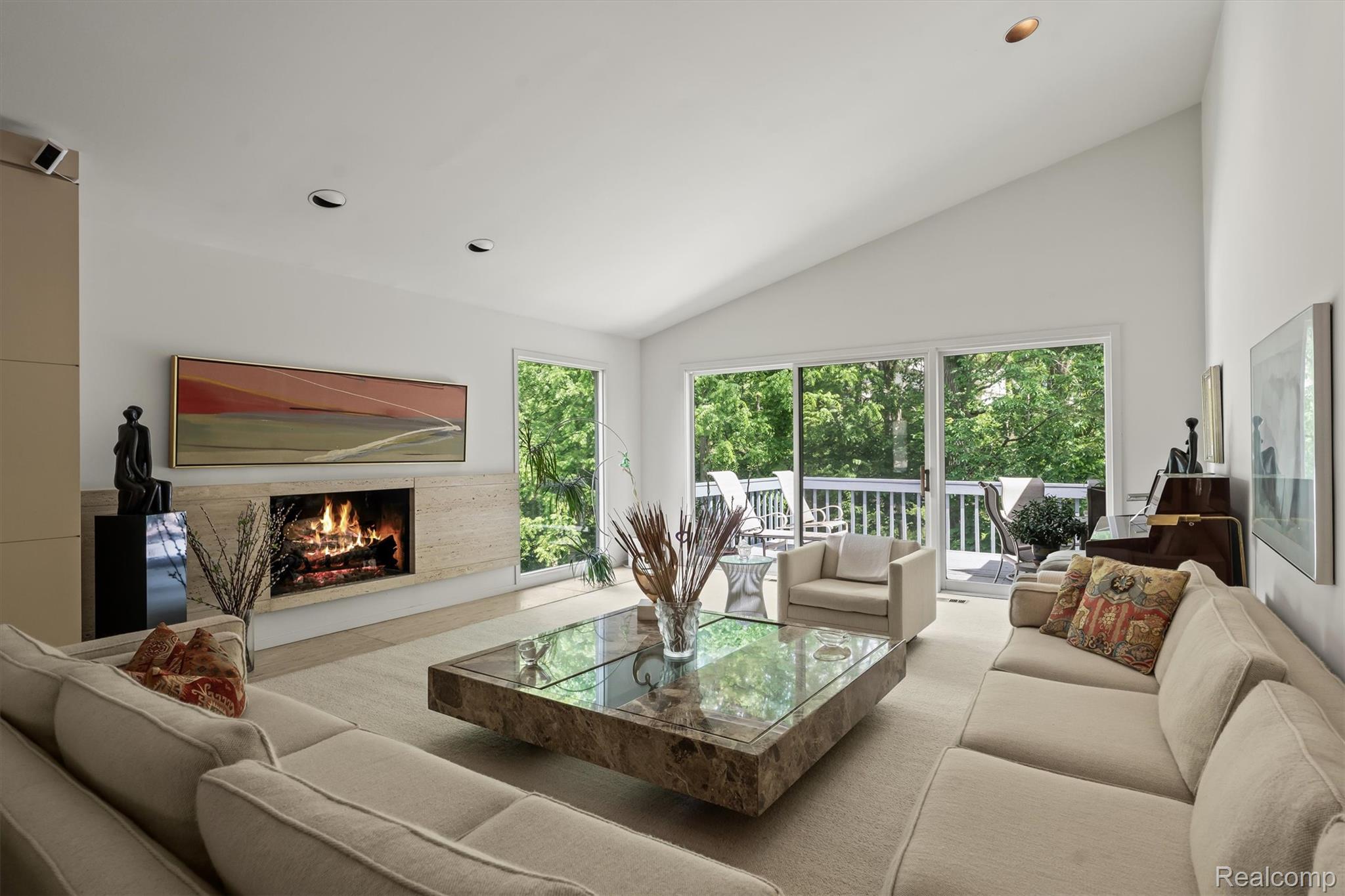 2225 Cameo Lake Court
