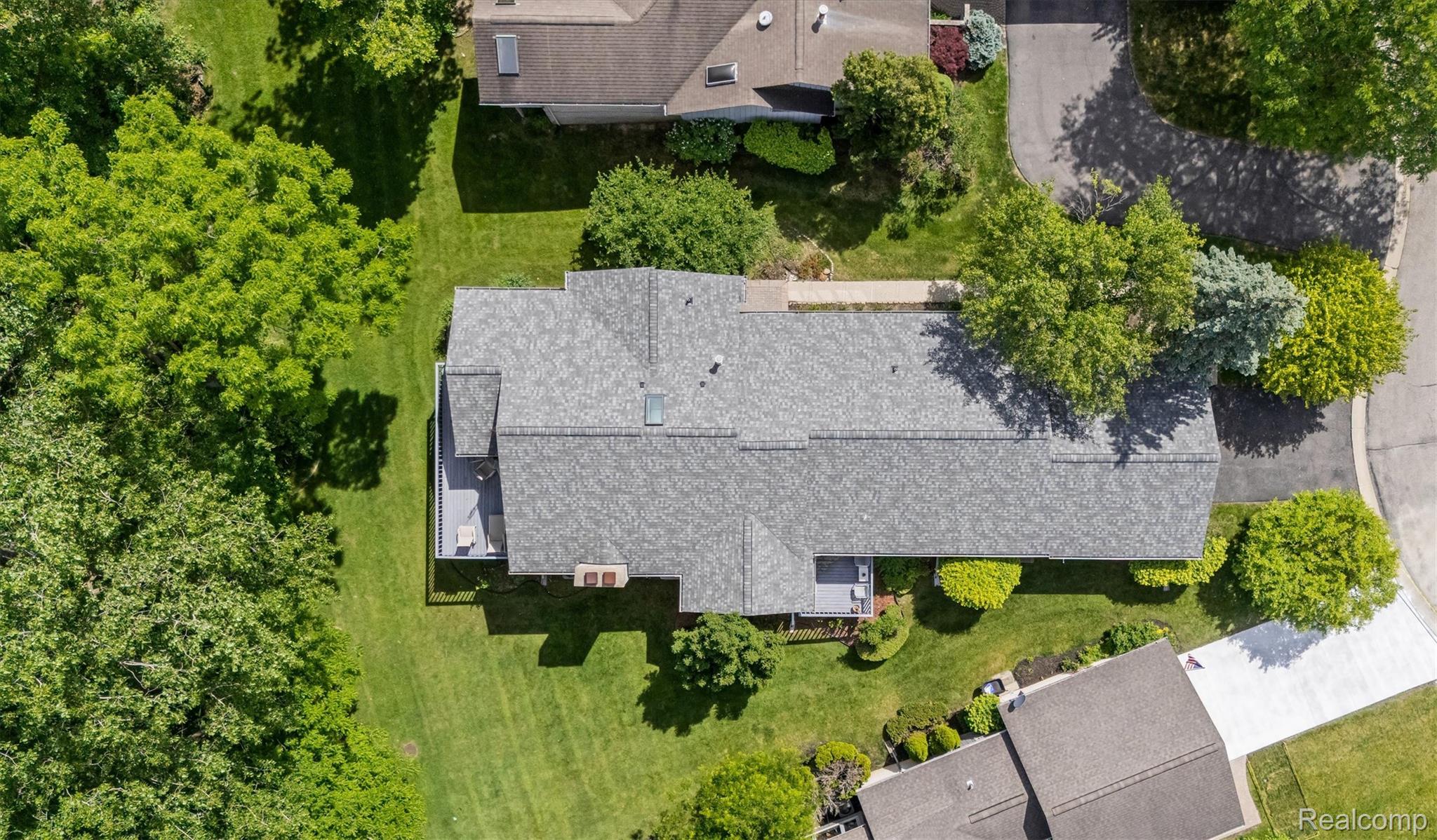 2225 Cameo Lake Court