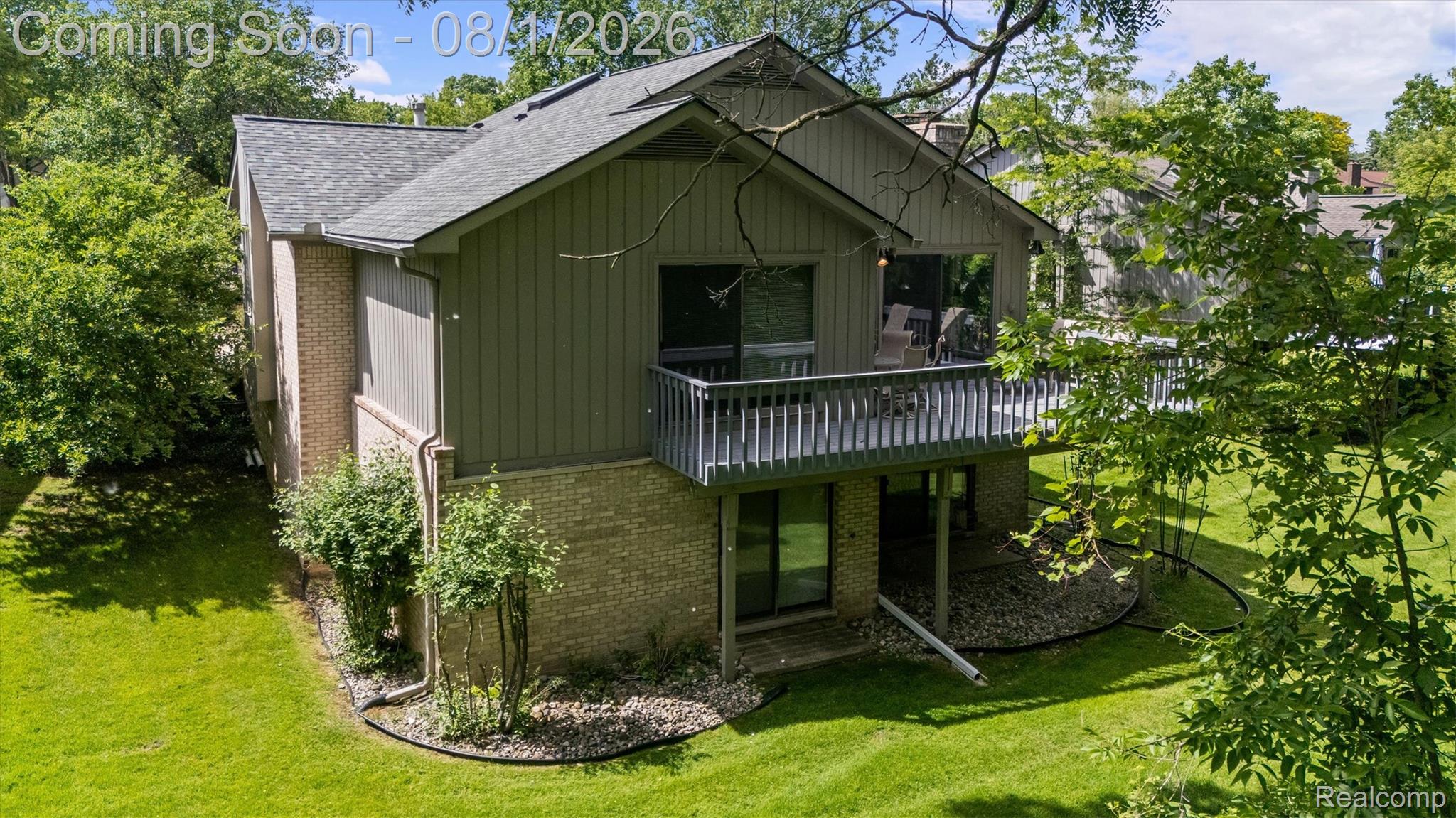 2225 Cameo Lake Court