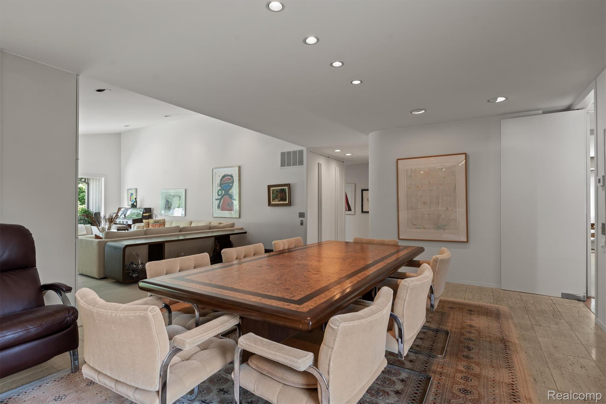2225 Cameo Lake Court