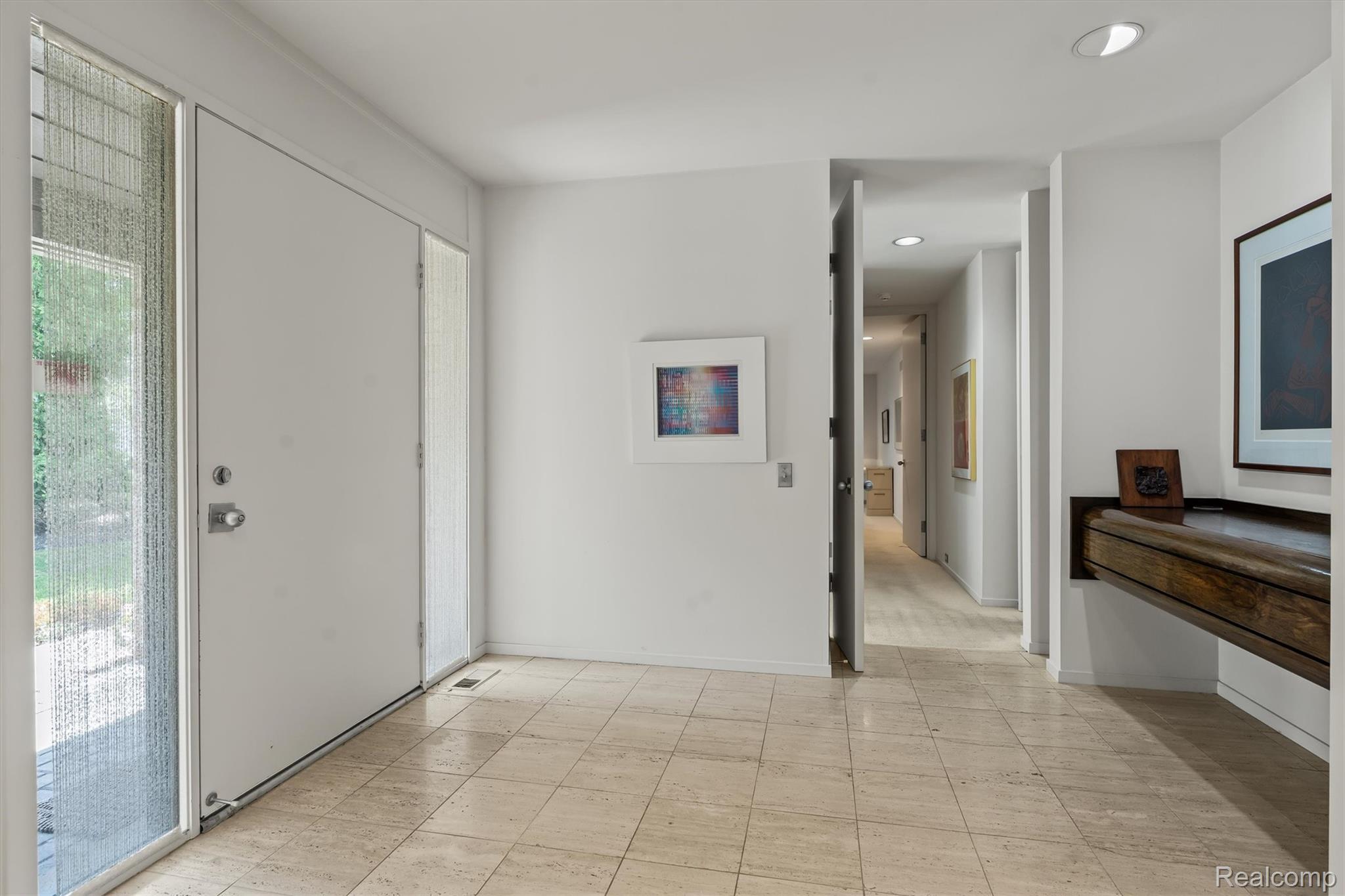 2225 Cameo Lake Court
