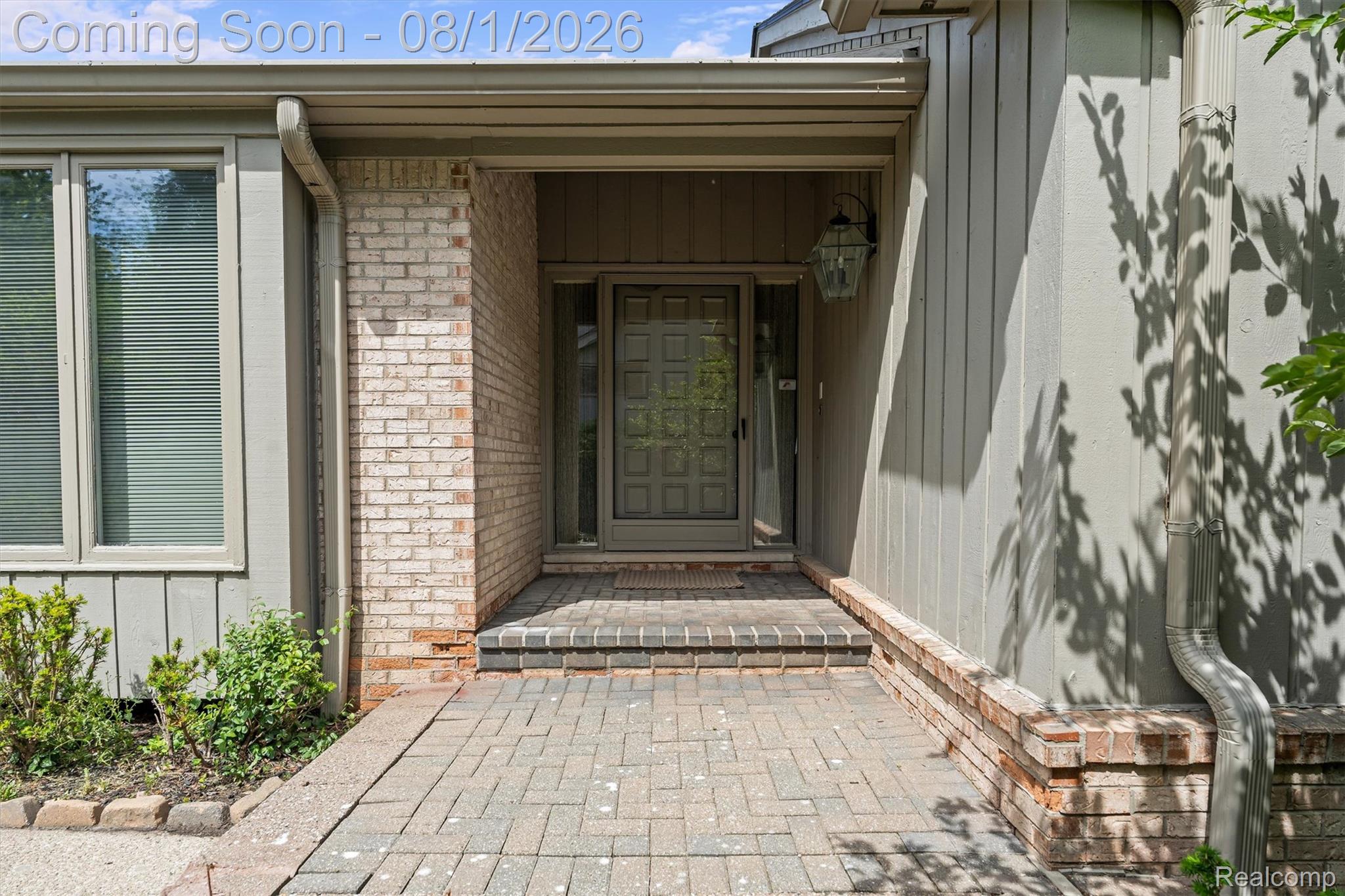 2225 Cameo Lake Court